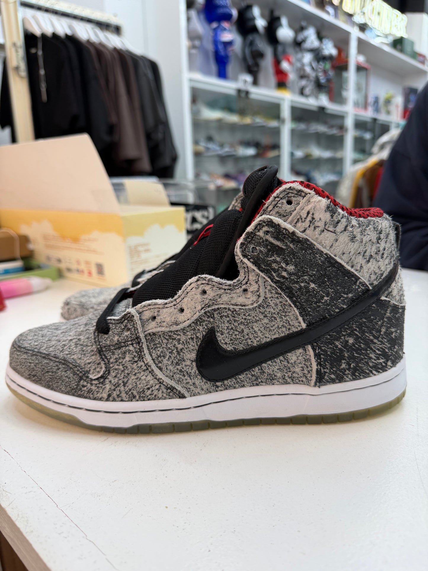 Nike SB Dunk High Salt Stain