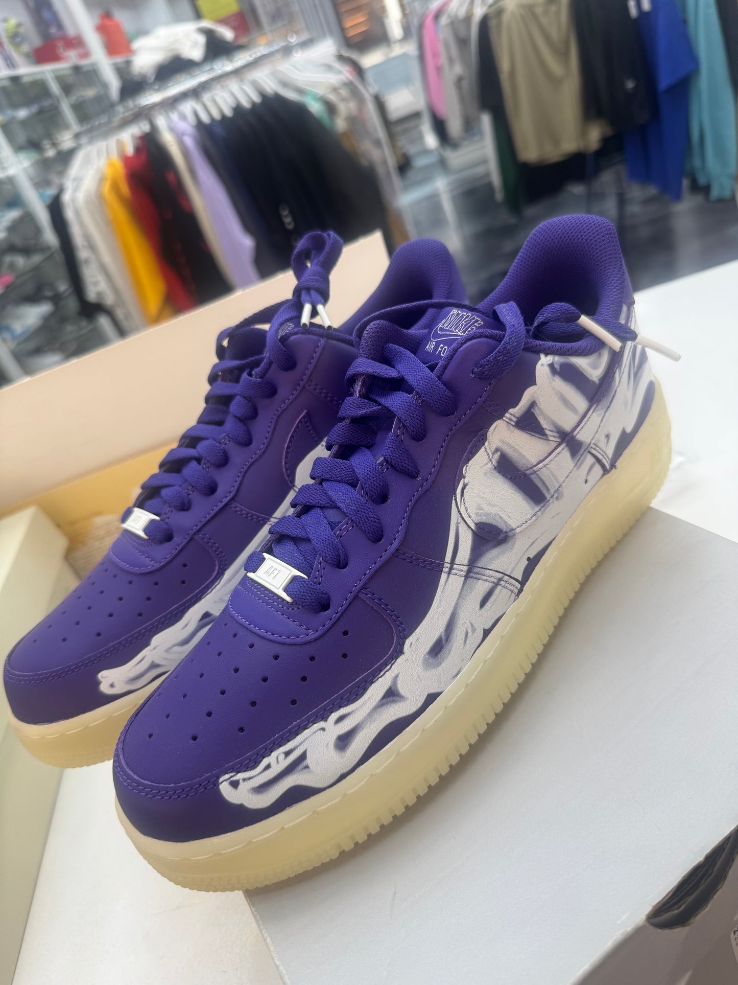 Nike Air Force 1 Low '07 QS
Purple Skeleton Halloween (2021)