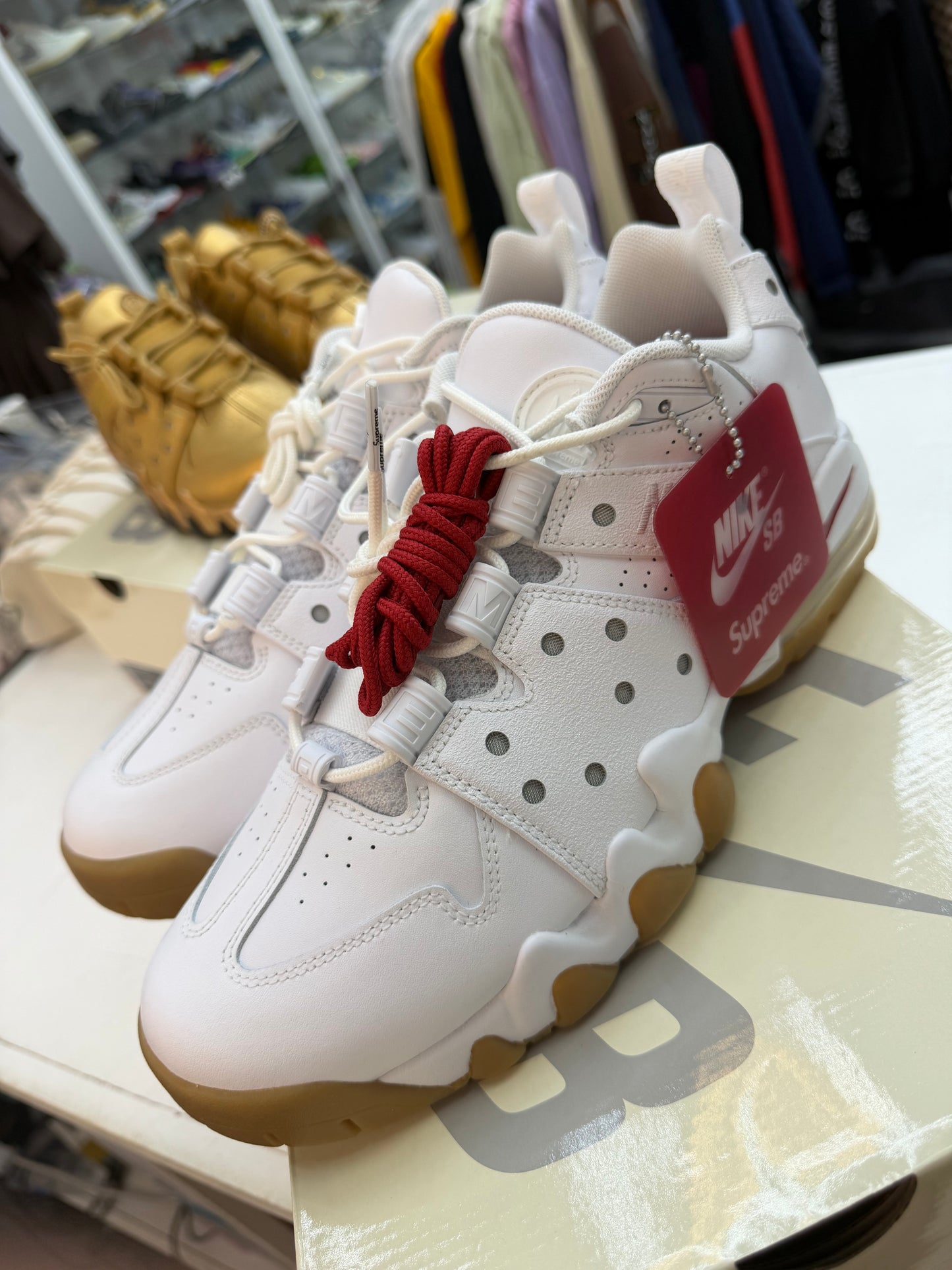 Nike SB Air Max 2 CB '94 Low Supreme White gum