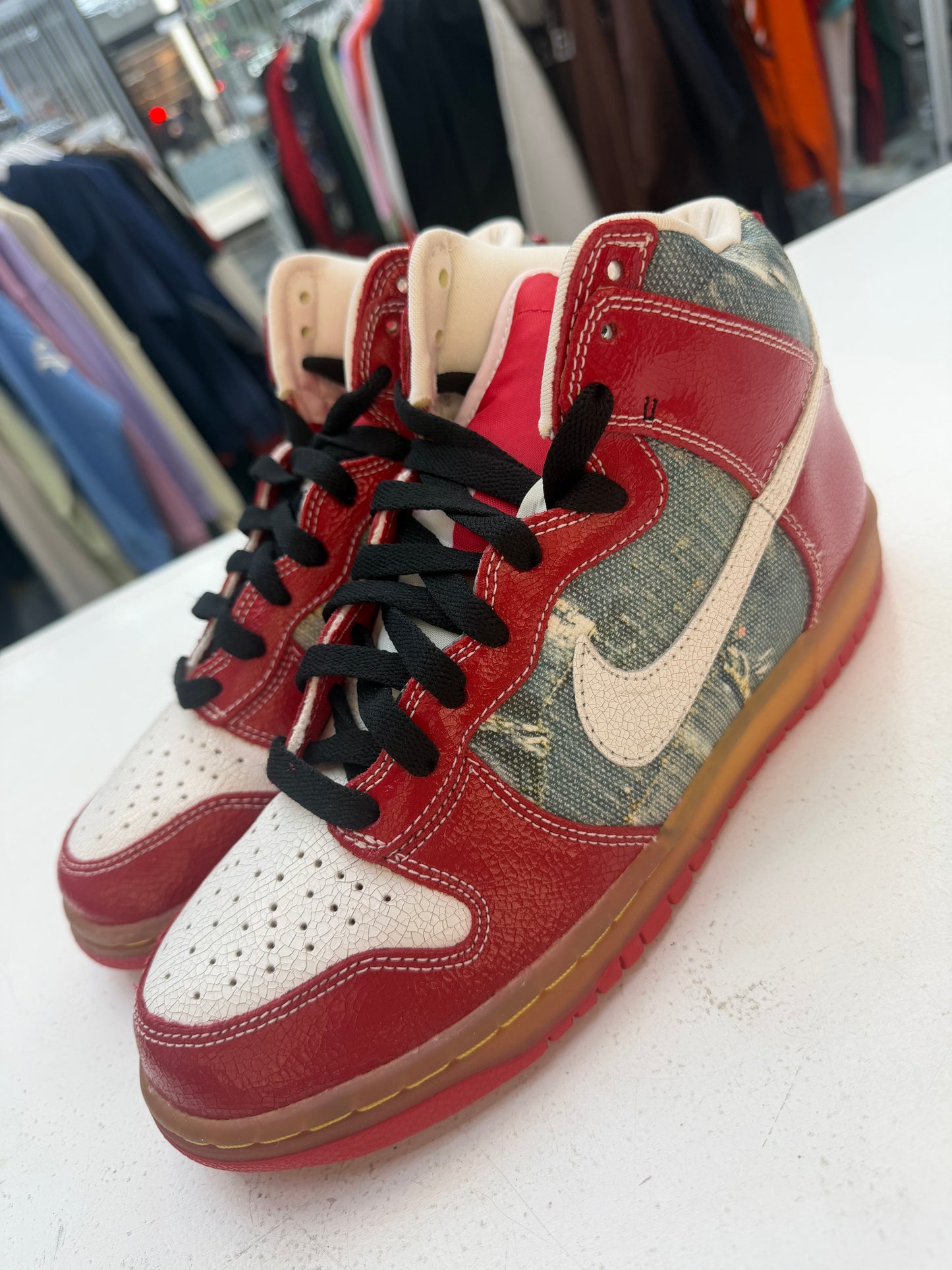 Nike SB Dunk High Shoe Goo
