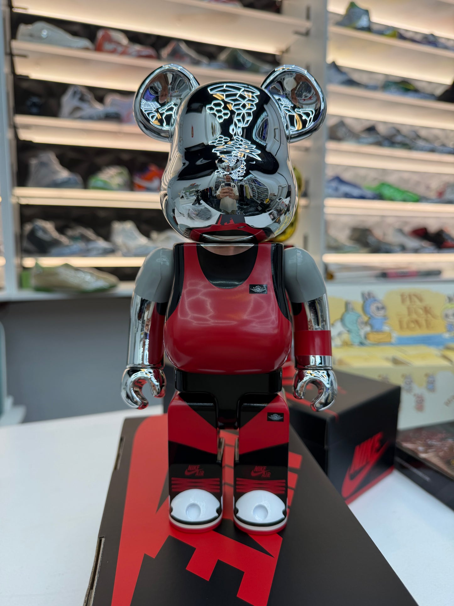 Bearbrick Nike Michael Jordan 1985 Air Jordan "Playground"