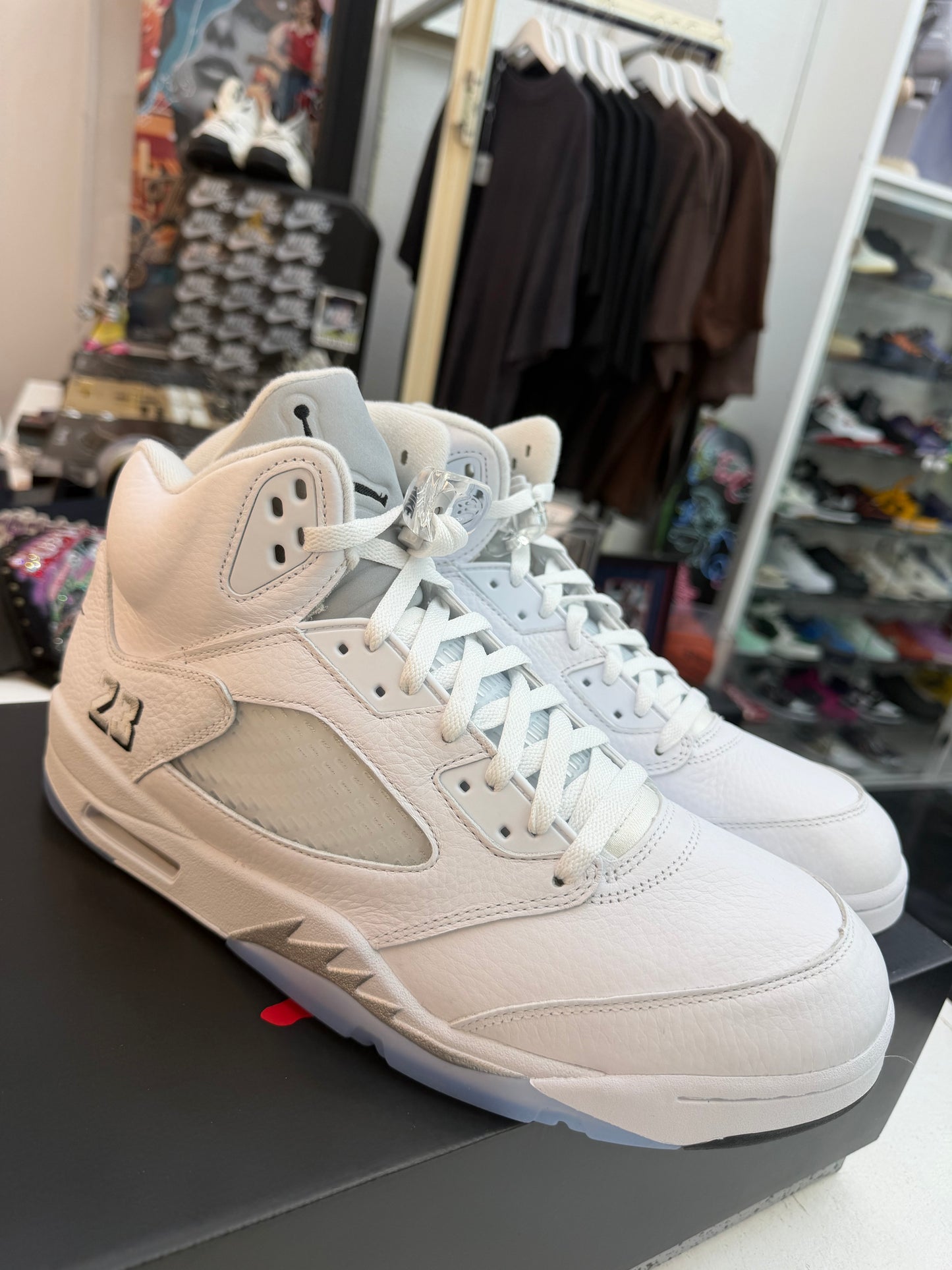 Jordan 5 White Metallic 2026