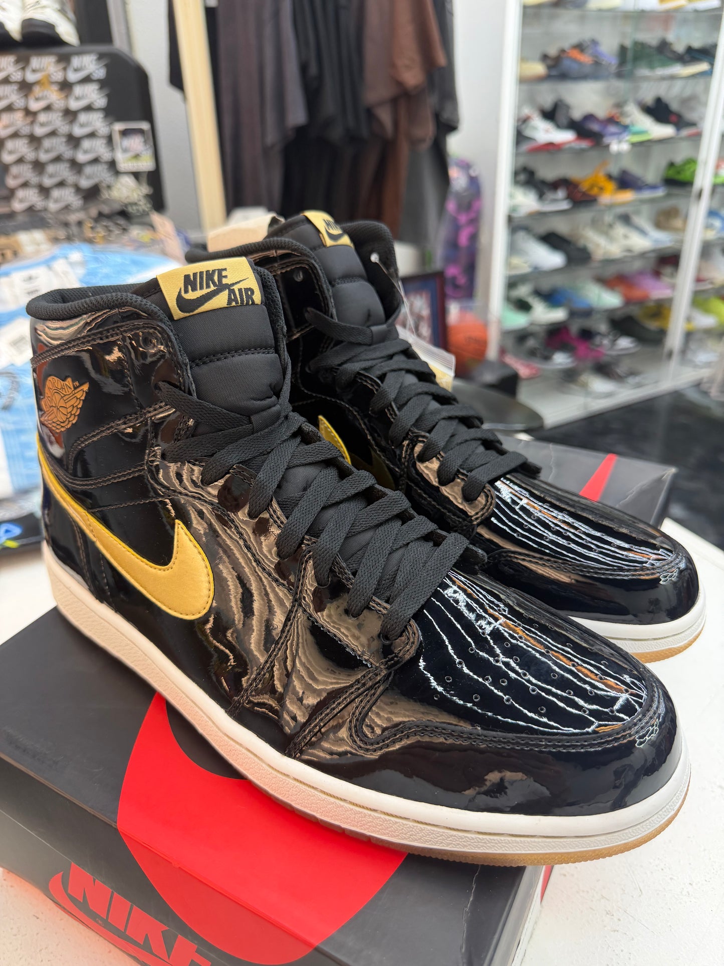 Jordan 1 Retro Patent Black 2013 Promo