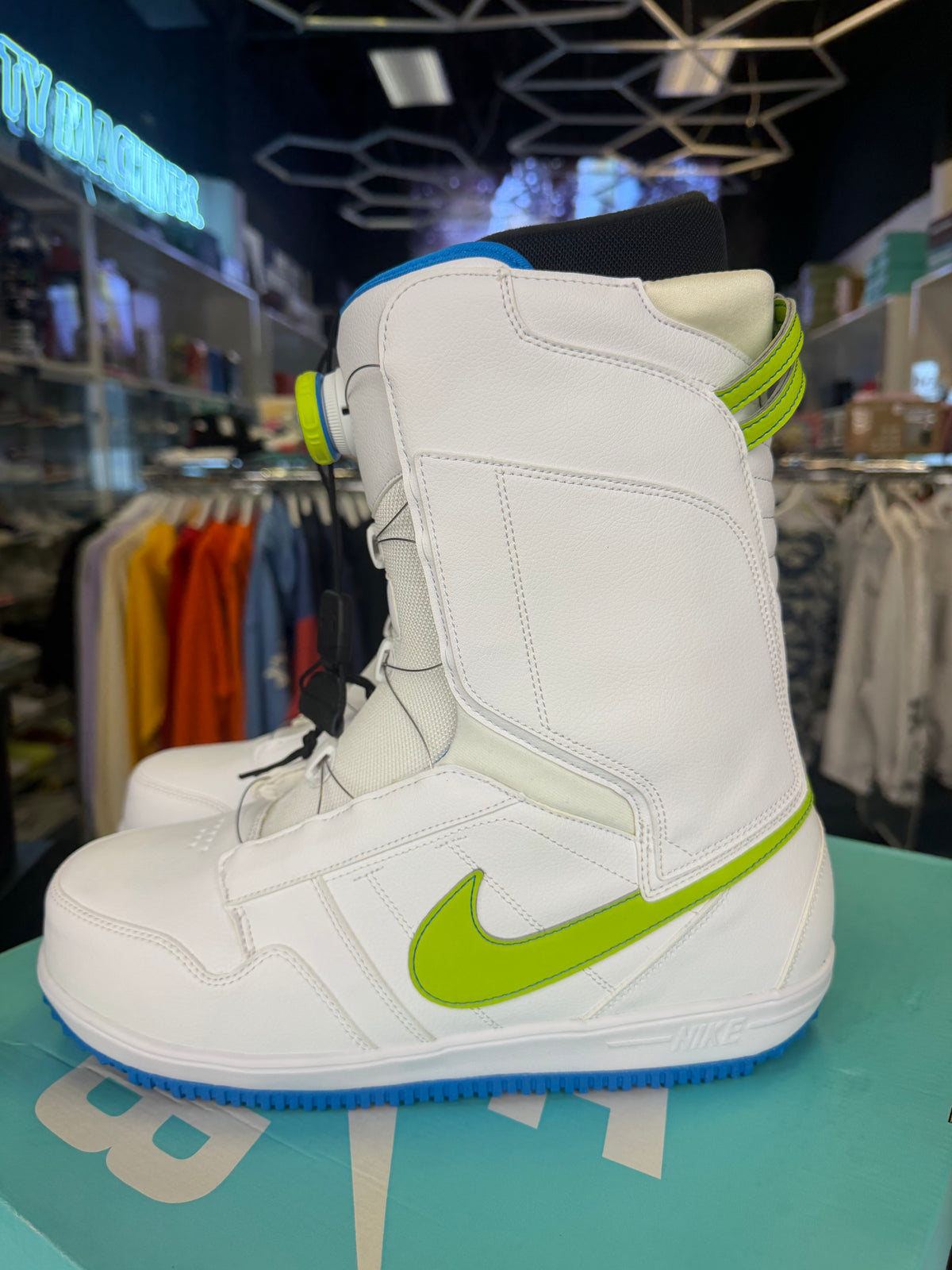Nike Vapen X BOA Snowboard Boots White / Green