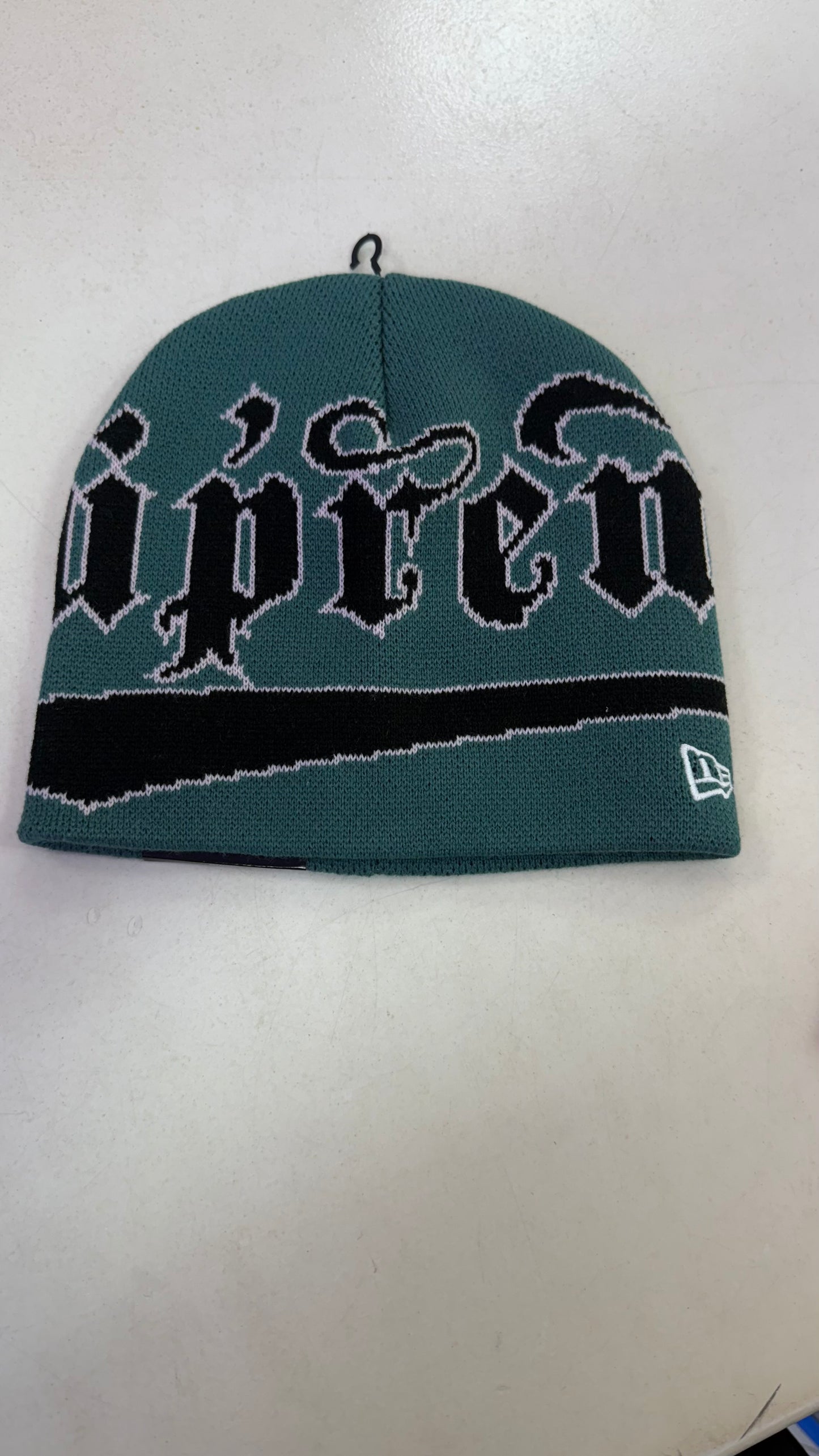 Supreme New Era Accent Beanie Green