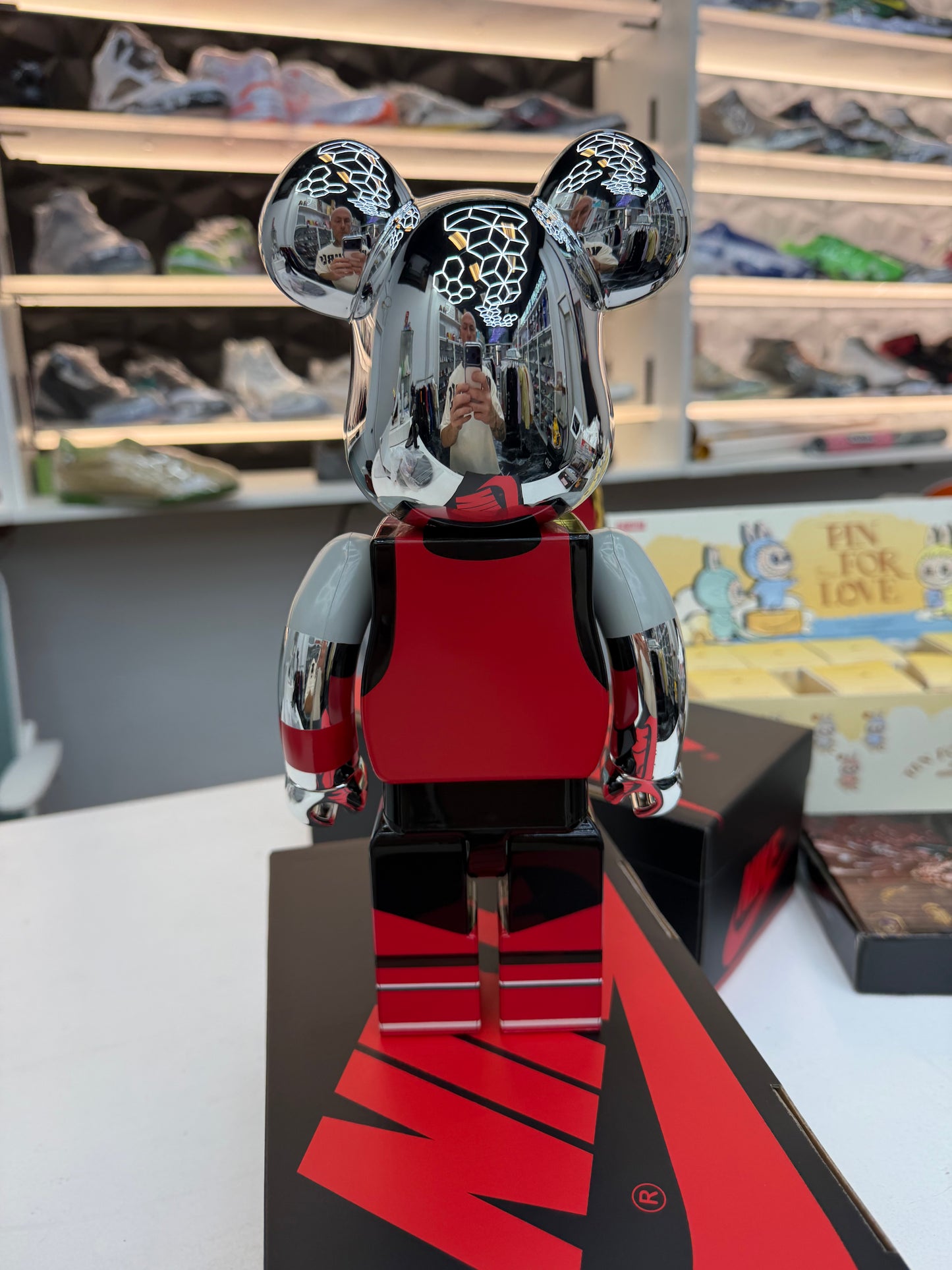 Bearbrick Nike Michael Jordan 1985 Air Jordan "Playground"