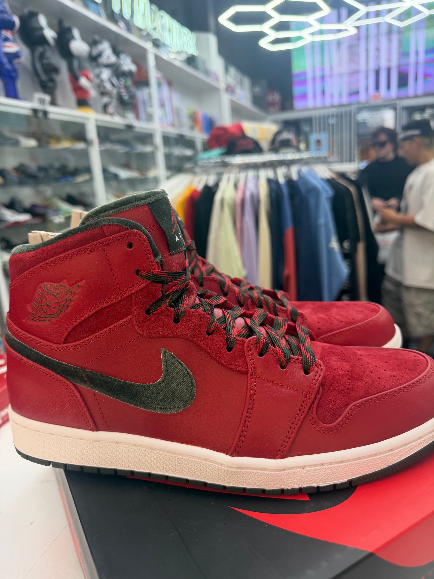 Jordan 1 Retro Premier Red Gucci 2013