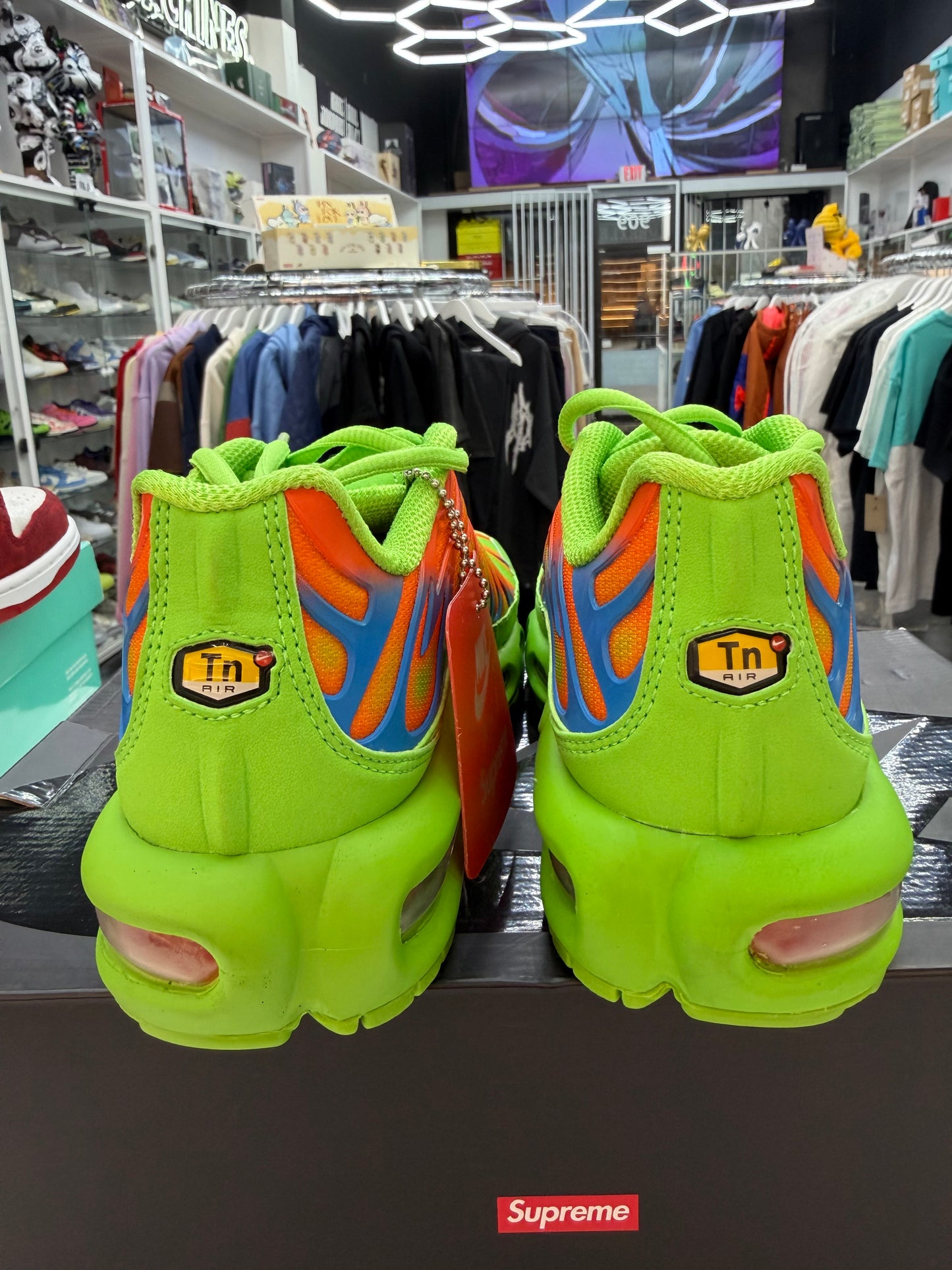 Nike Air Max Plus Supreme Mean Green 2020