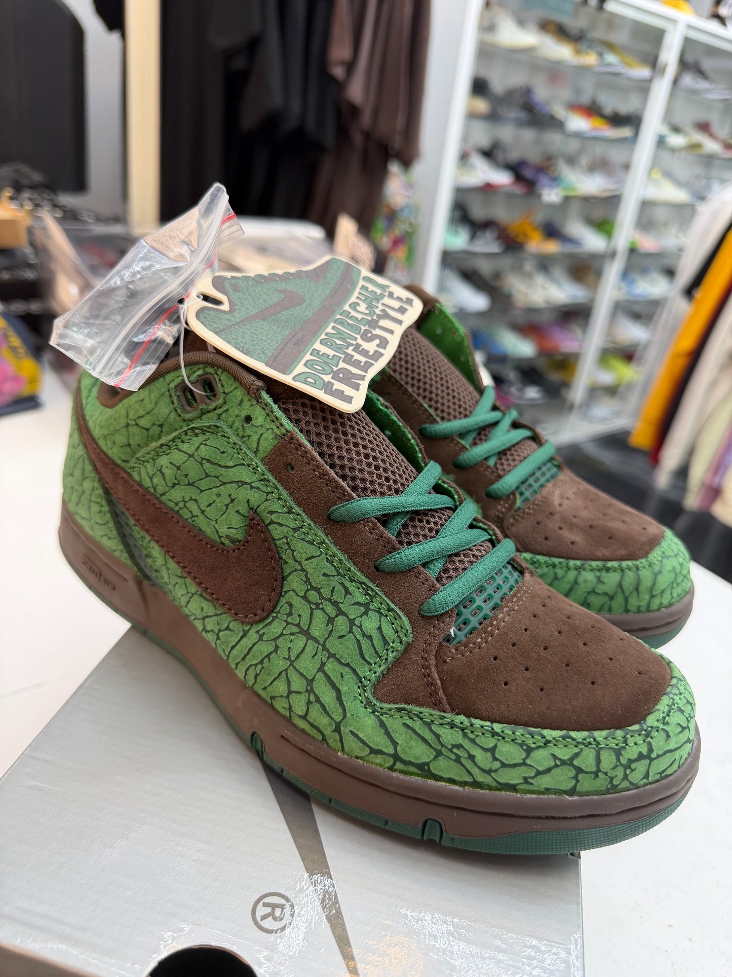 Nike SB Zoom Air Angus Charity Doernbecher 2004