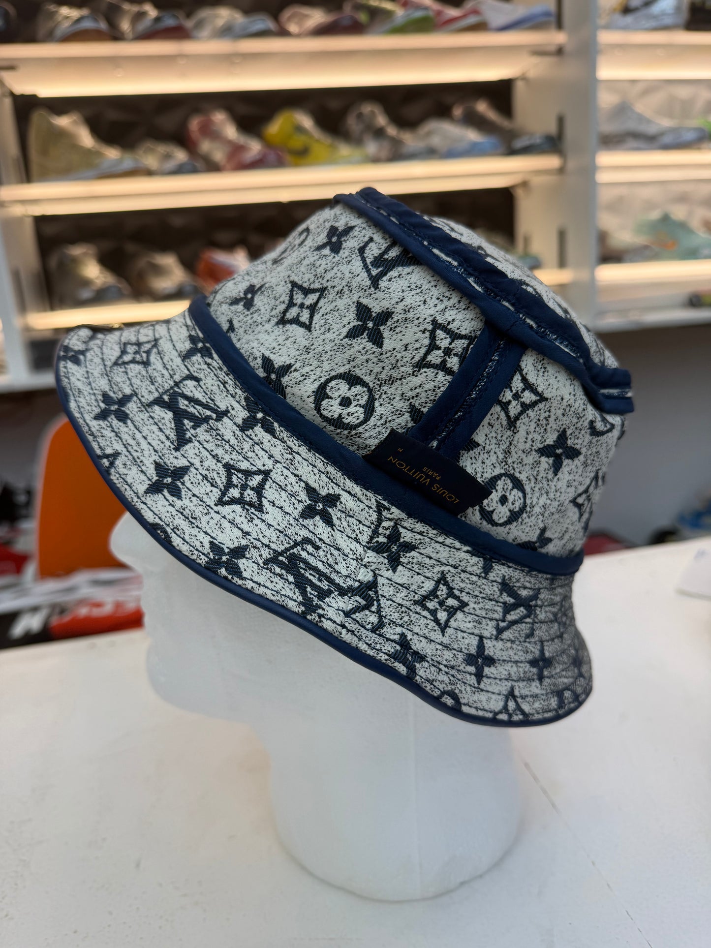 Louis Vuitton Denim Monogram Reversible Bucket Hat – Size m medium