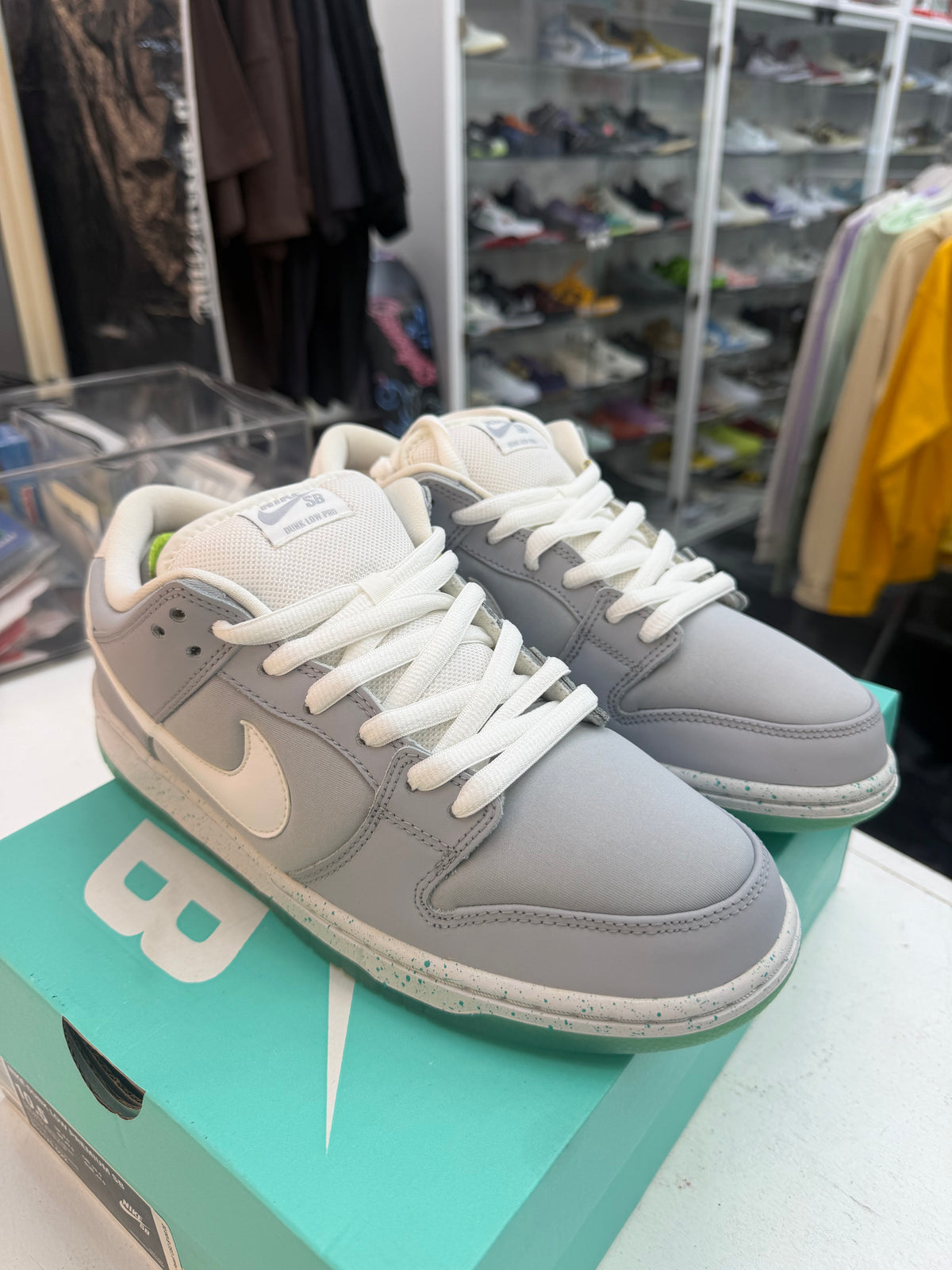 Nike SB Dunk Low Marty McFly 2015