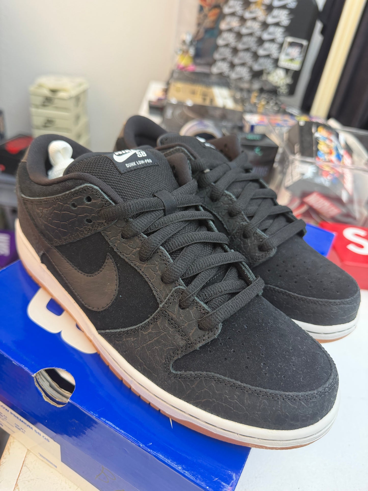 Nike SB QS ENTOURAGE version 2  with friends and family Unreleased Insoles