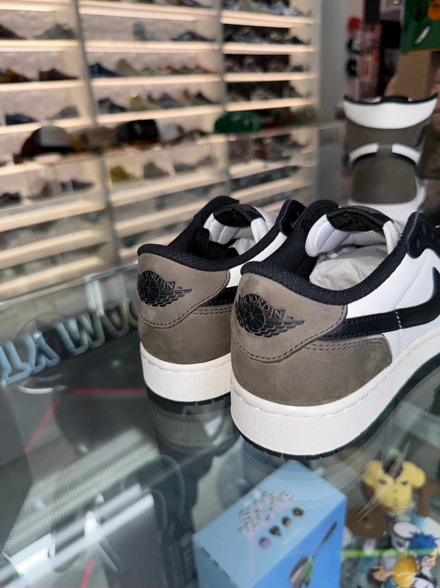 Jordan 1 Low Mocha 2024