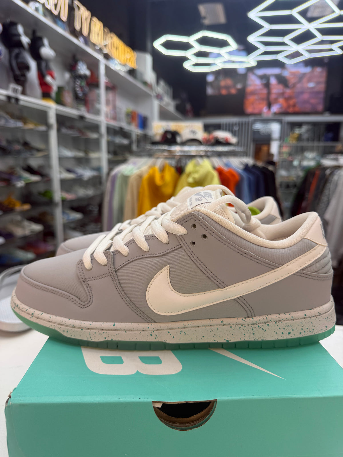 Nike SB Dunk Low Marty McFly 2015