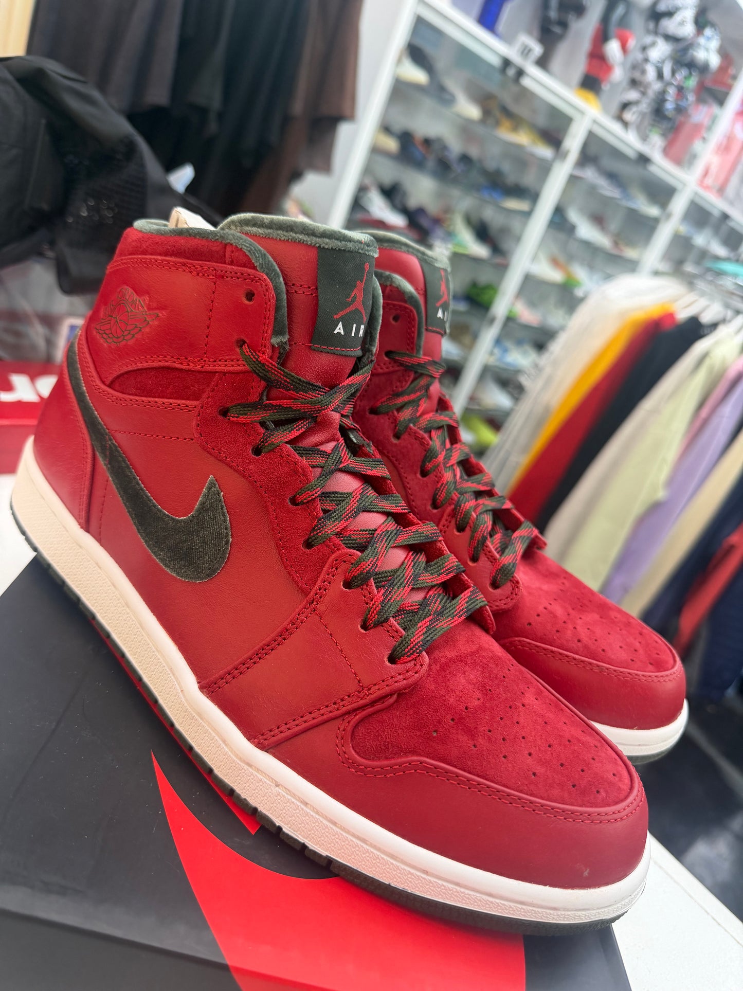 Jordan 1 Retro Premier Red Gucci 2013