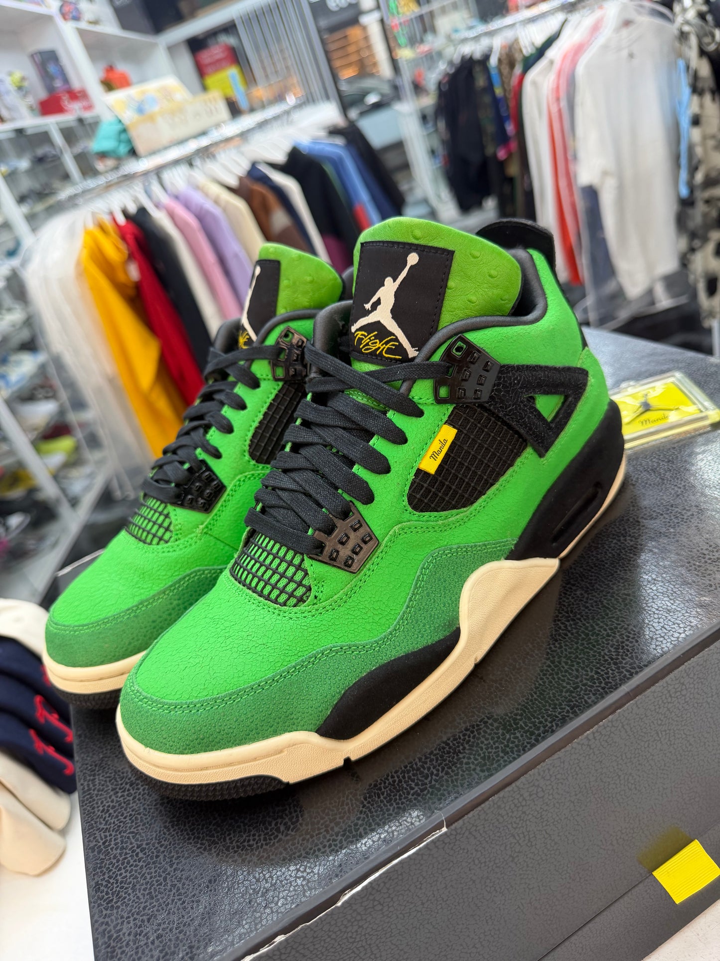 Jordan 4 Manila 1/150