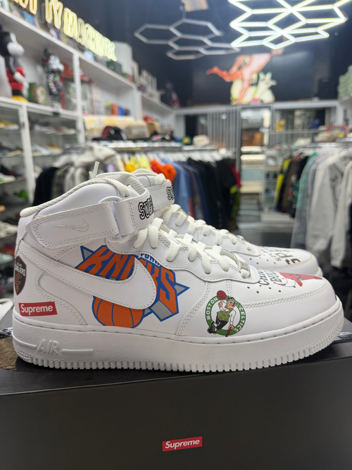 Nike Air Force 1 Mid Supreme NBA white 2018