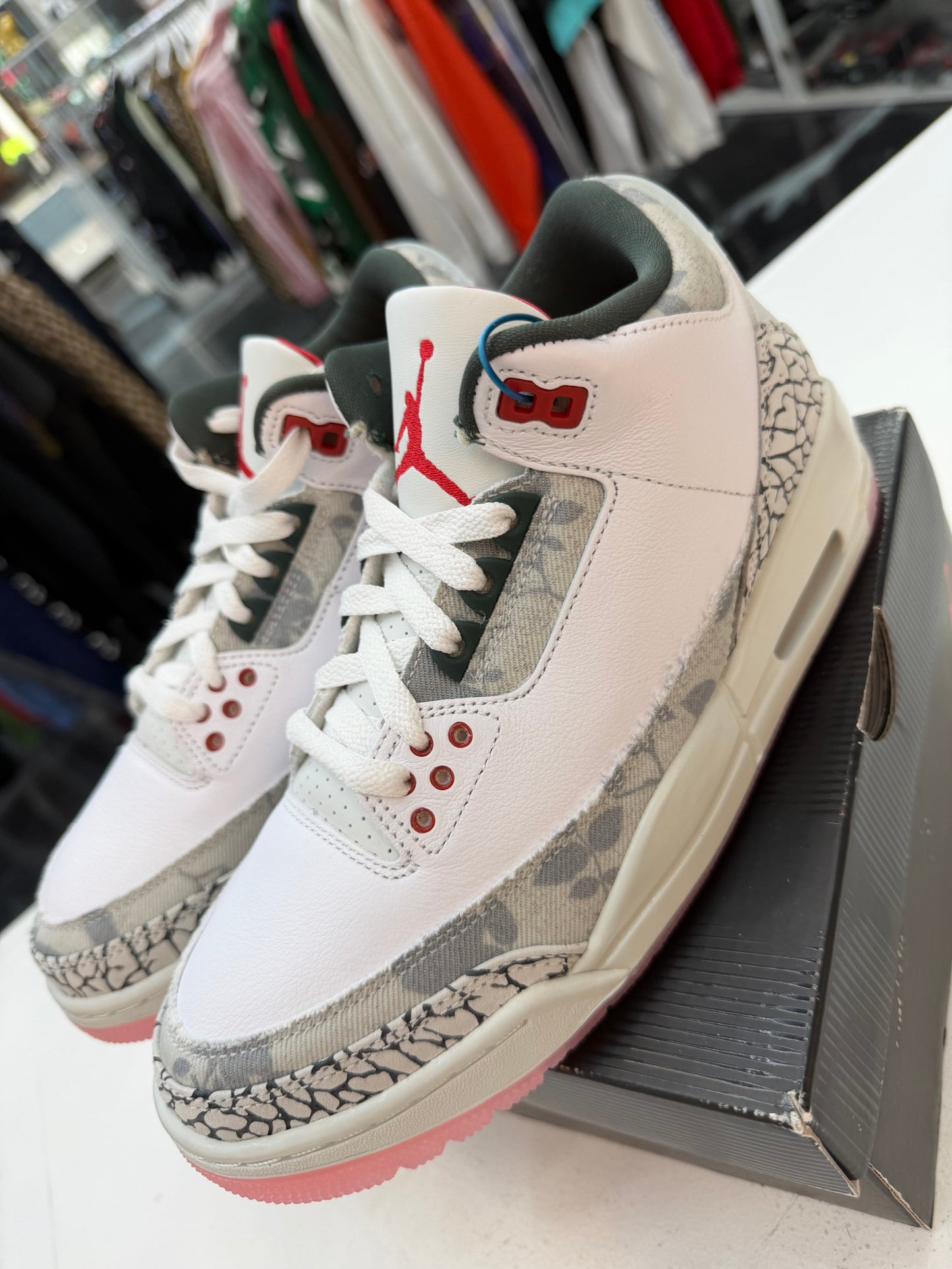 Jordan 3 Retro Wings