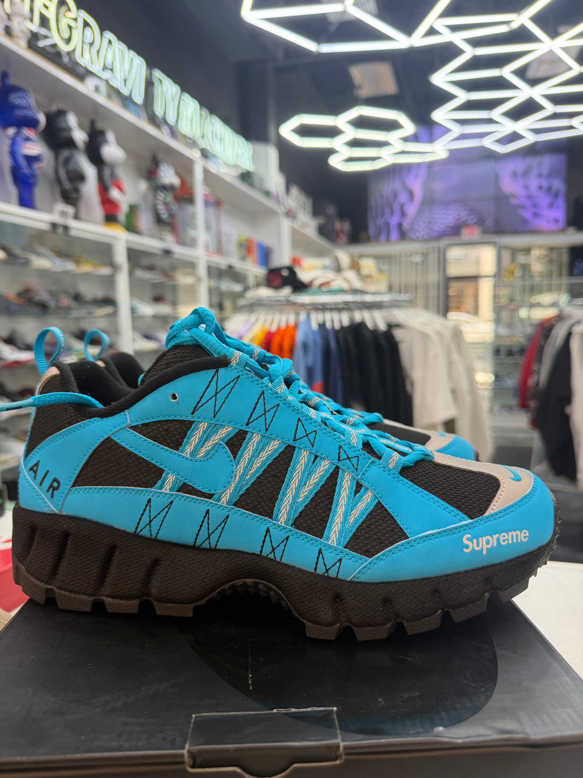 Nike Air Humara 2017 Supreme Blue Lagoon