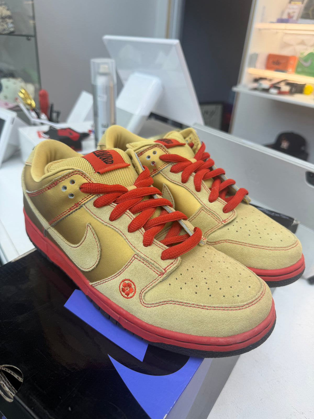 Nike Dunk SB Low Money Cat 2007