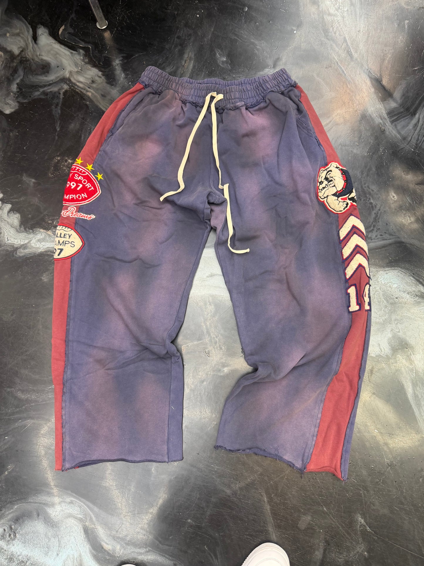 Vale Forever Varsity Sweatpant
