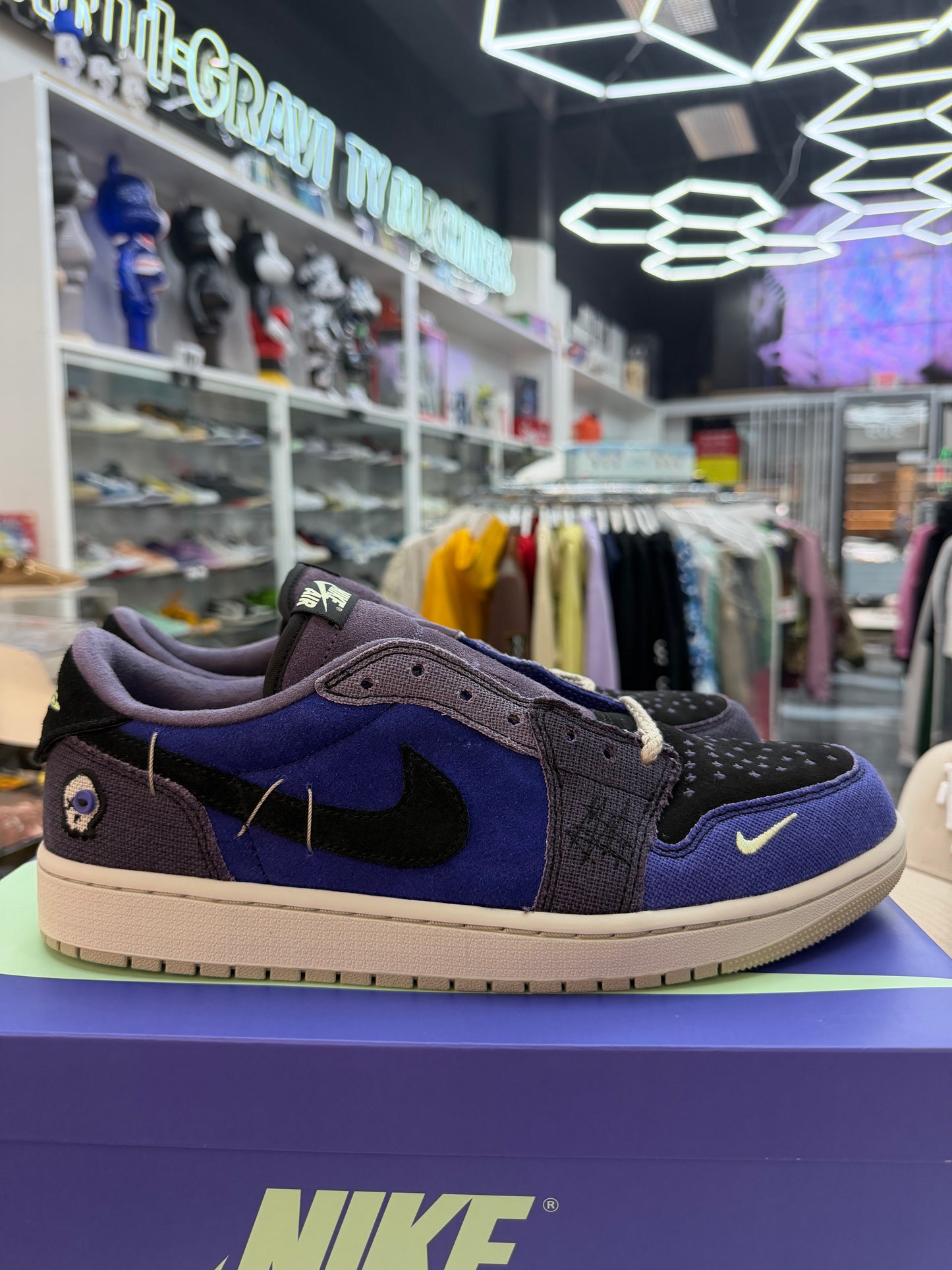 Jordan 1 Retro Low OG Zion Williamson Voodoo