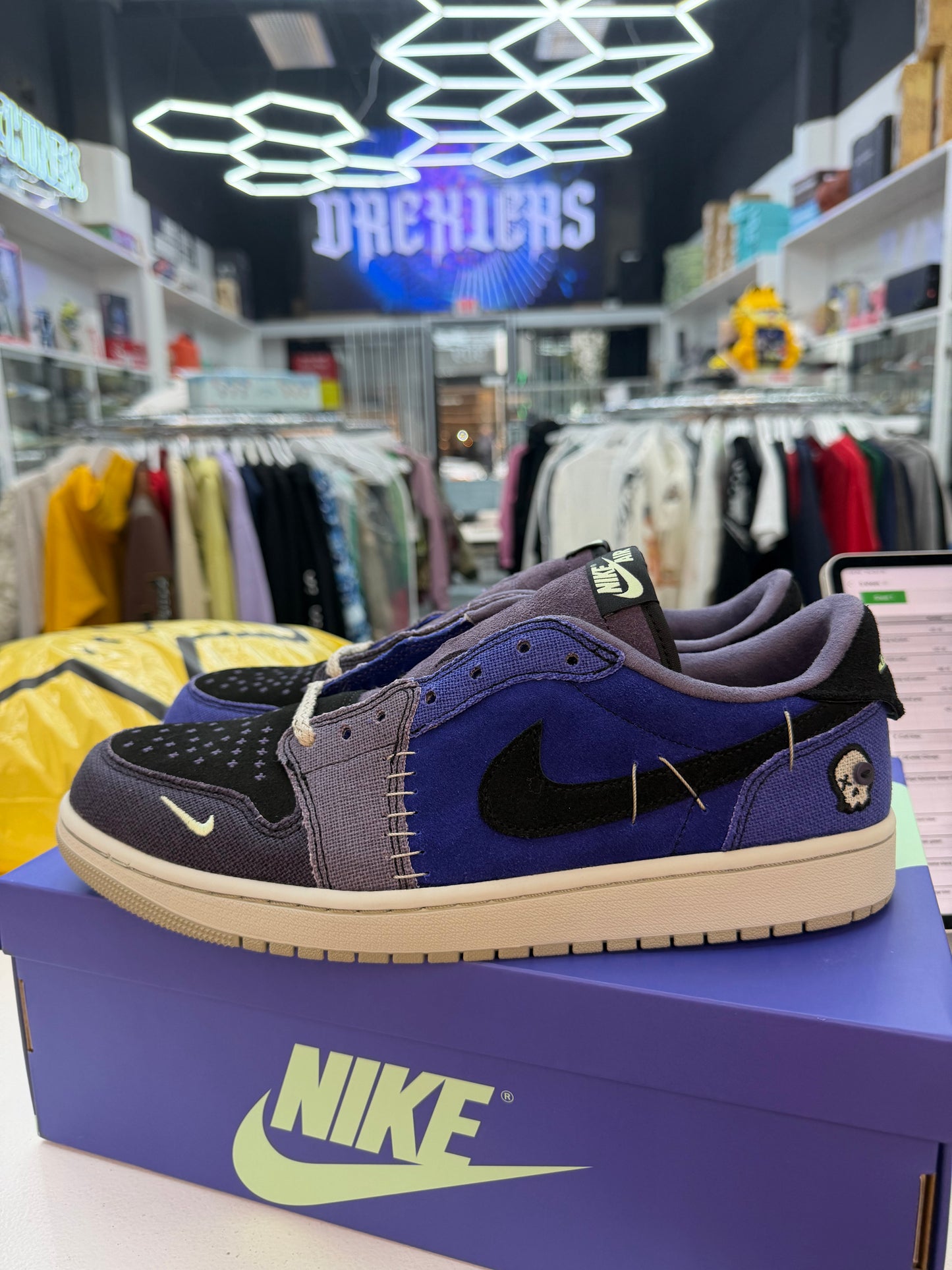 Jordan 1 Retro Low OG Zion Williamson Voodoo