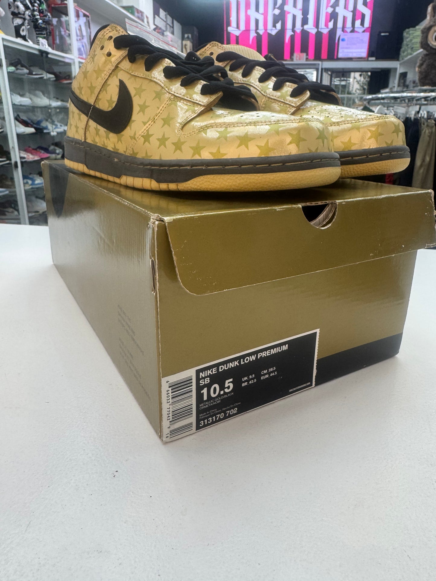 Nike SB Dunk Low
Trickstar