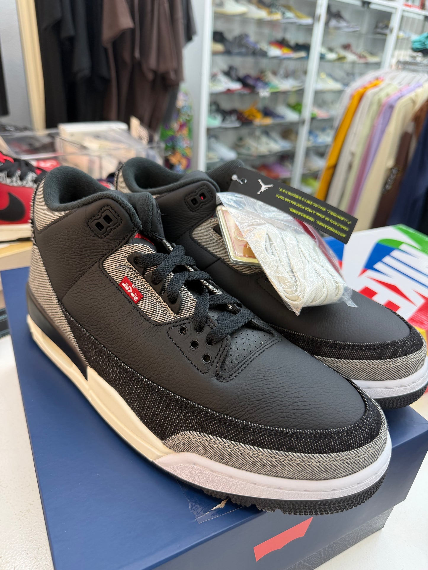 Jordan 3 Retro Levi's Black
