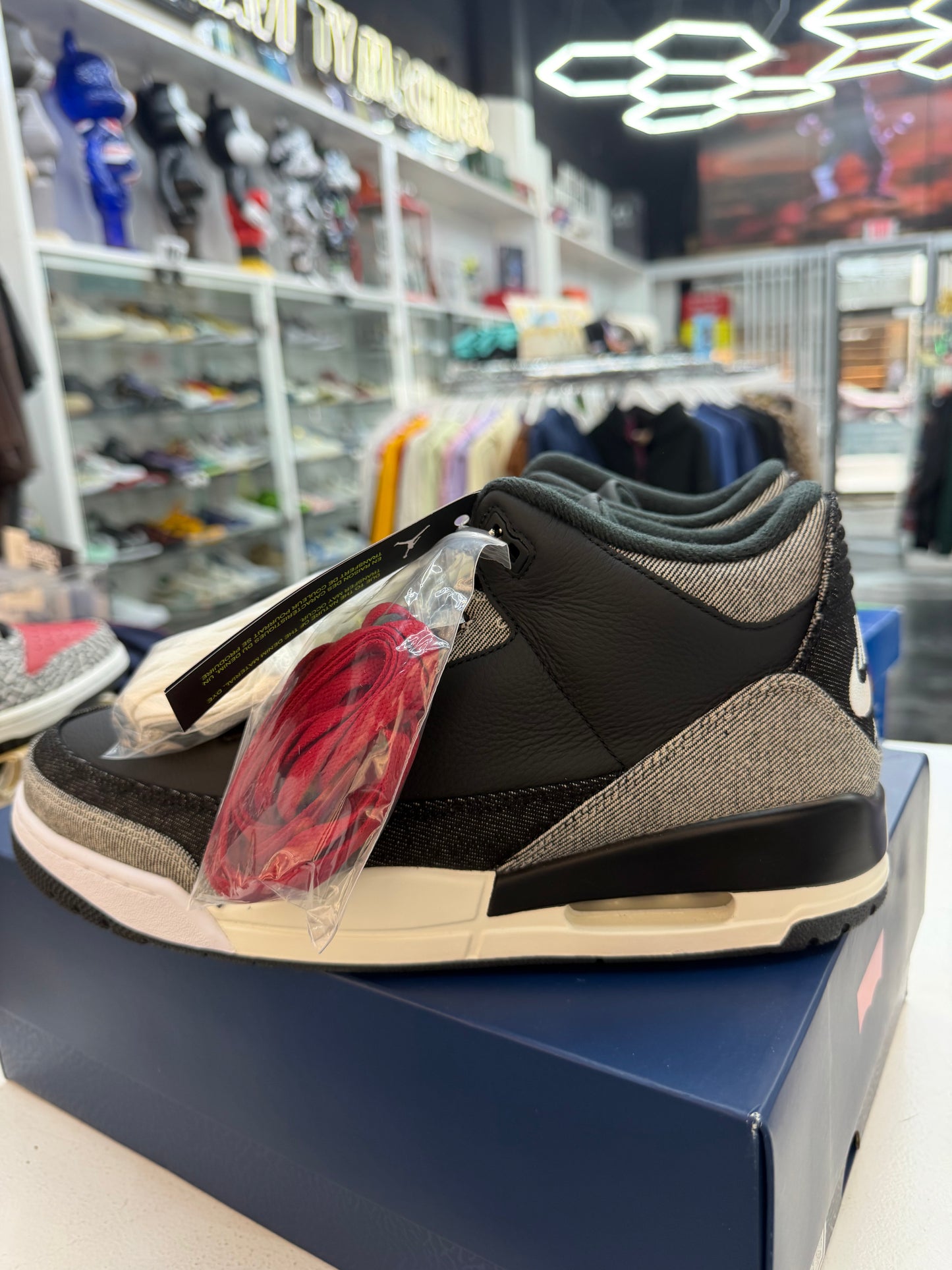 Jordan 3 Retro Levi's Black