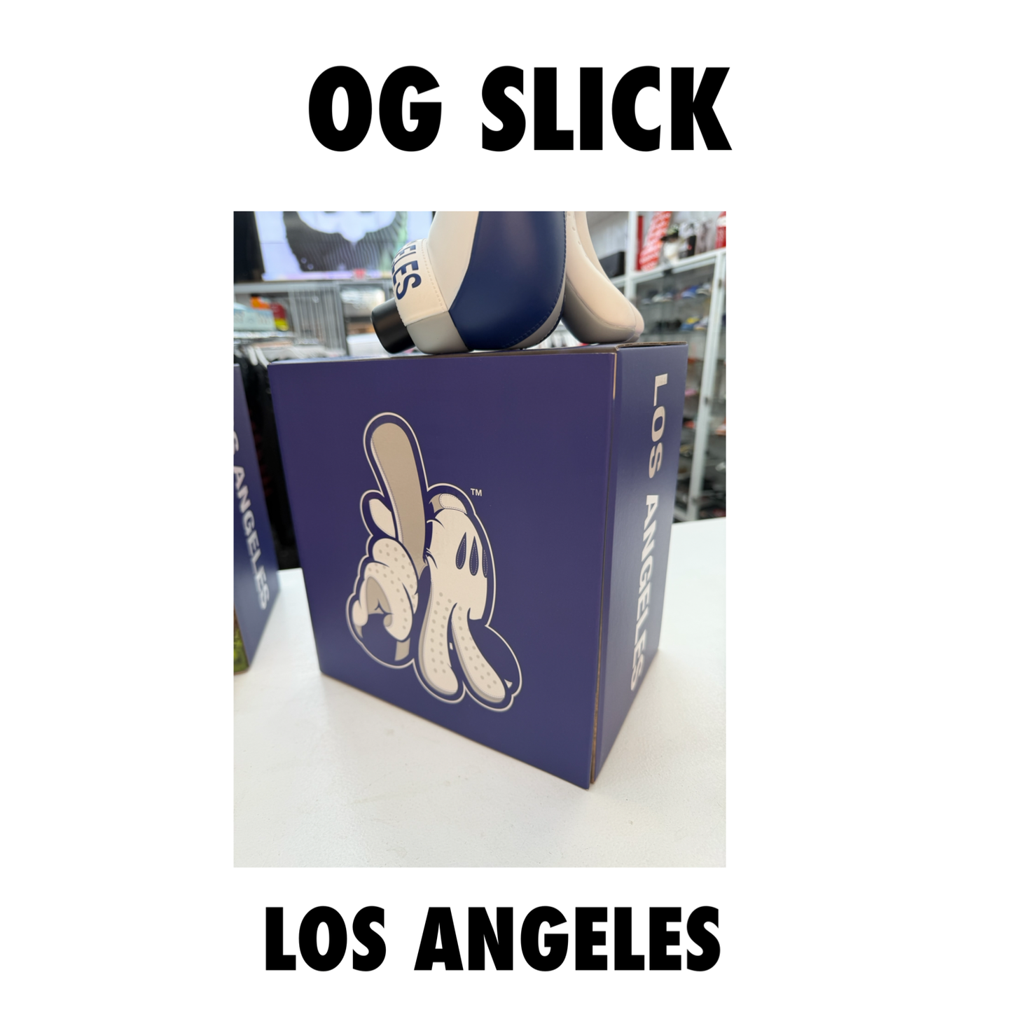 8 inch VINYL FIGURE OG SLICK  LA Hands  BATTING GLOVES Designer Con 2025 Dodgers