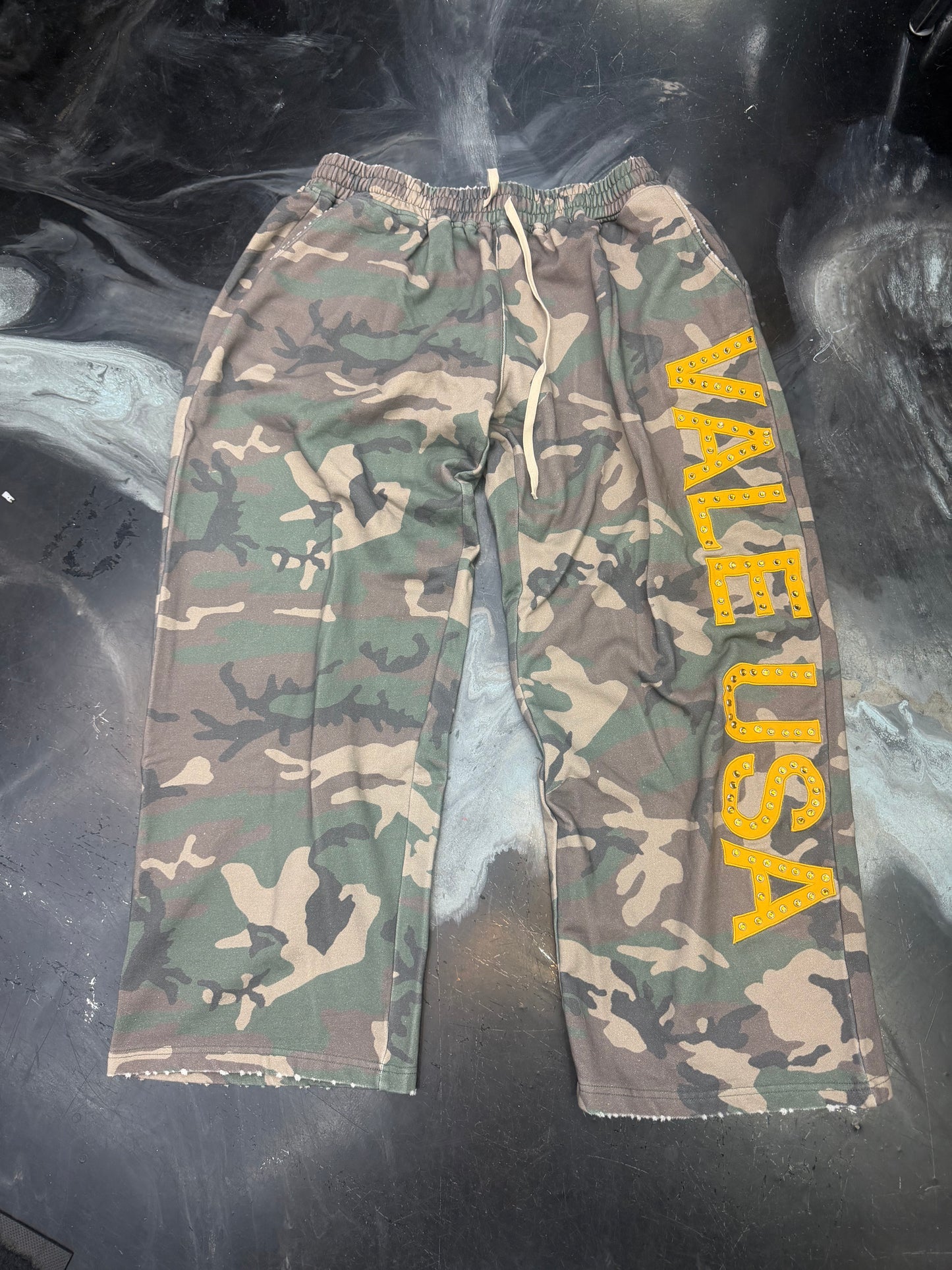 Vale Forever Camo Sweatpant