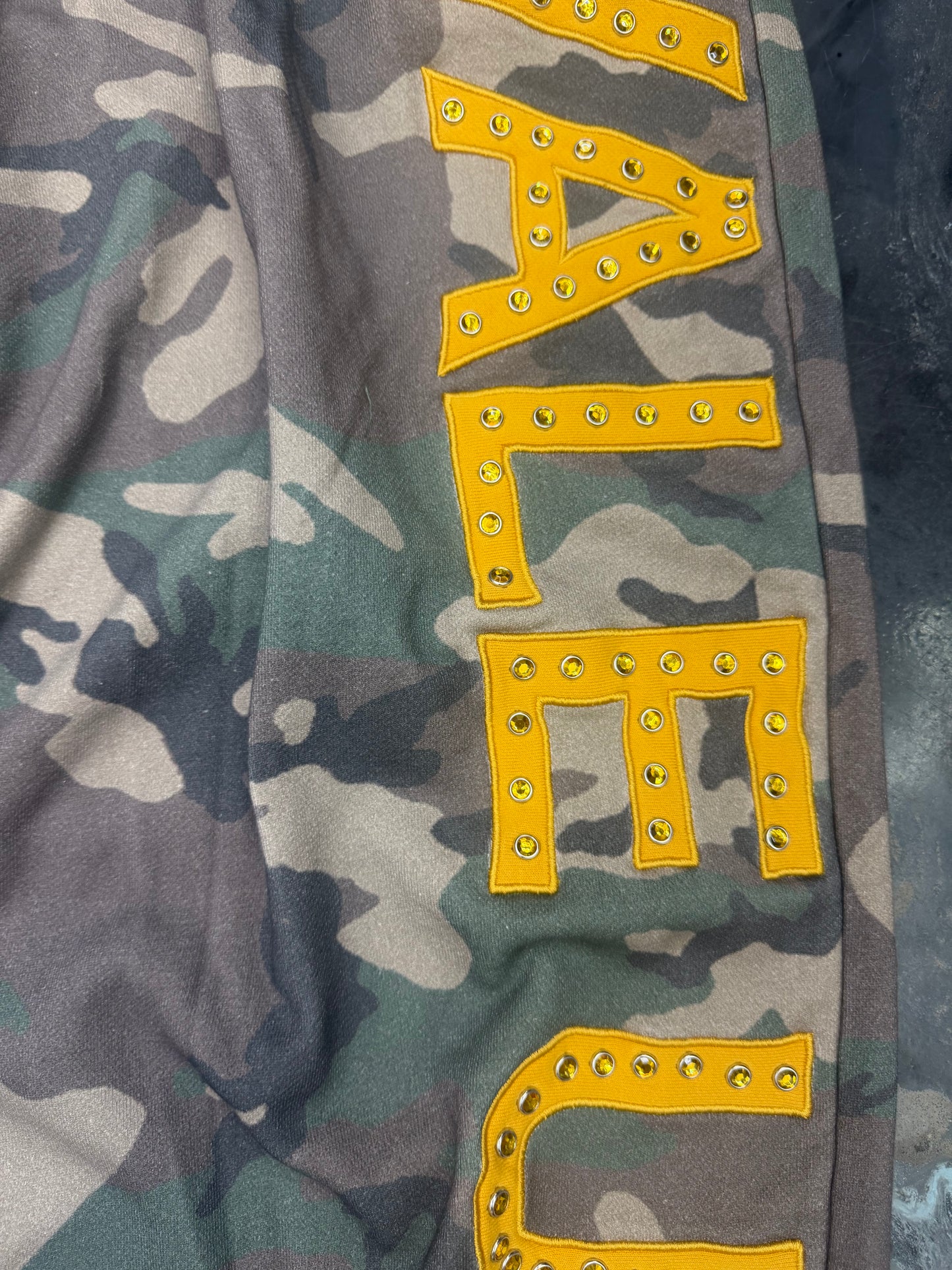 Vale Forever Camo Sweatpant