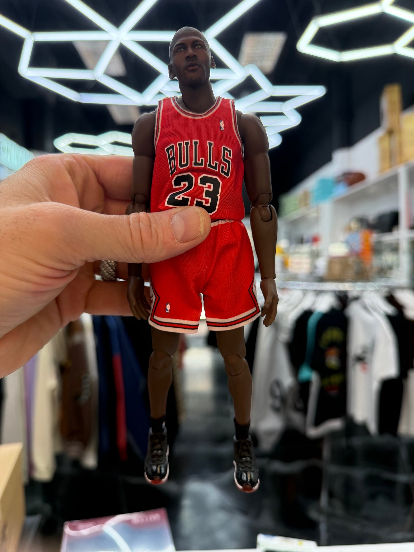 Enterbay 1/9 Motion Masterpiece - NBA Collection Michael Jordan Action figure