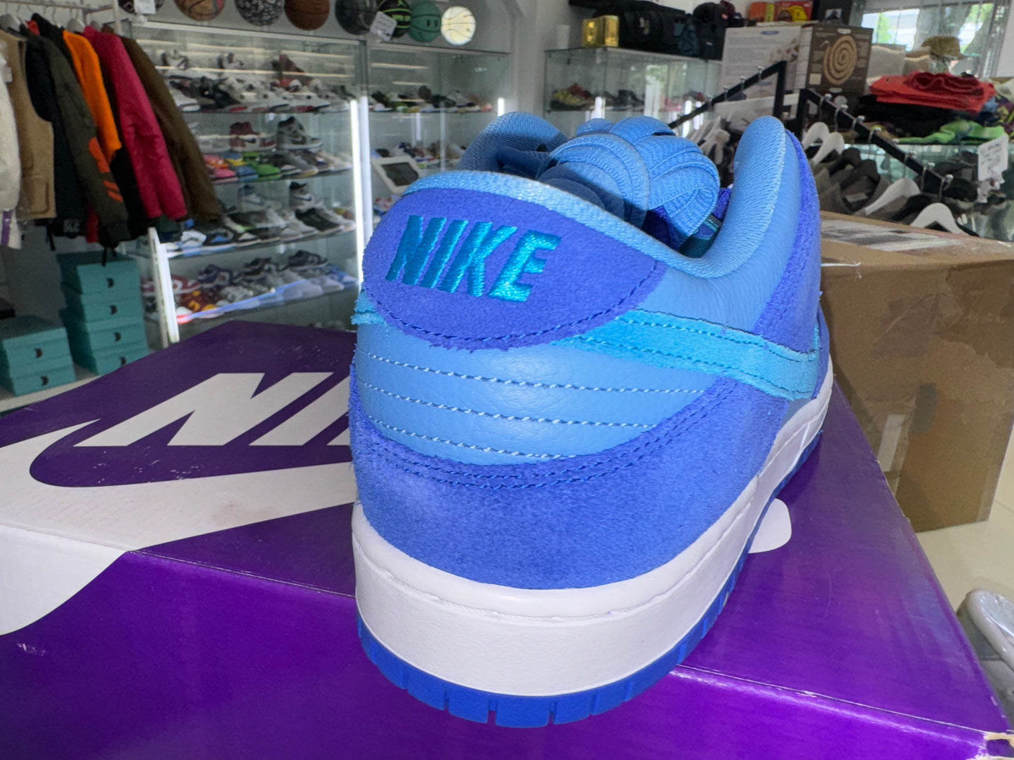 Nike Dunk SB Blue Raspberry
