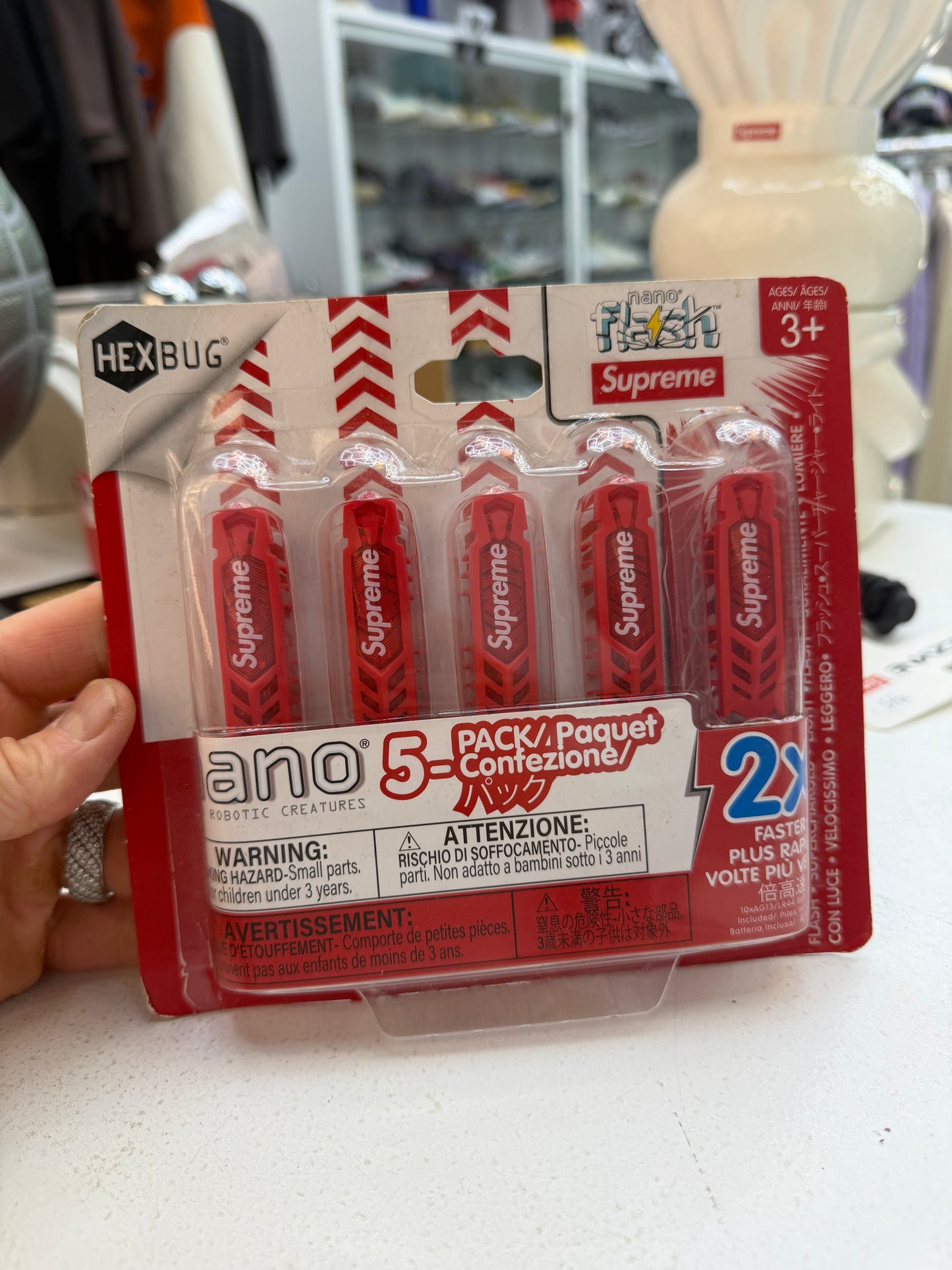 Supreme x HEXBUG Nano Red 5-Pack FW21
