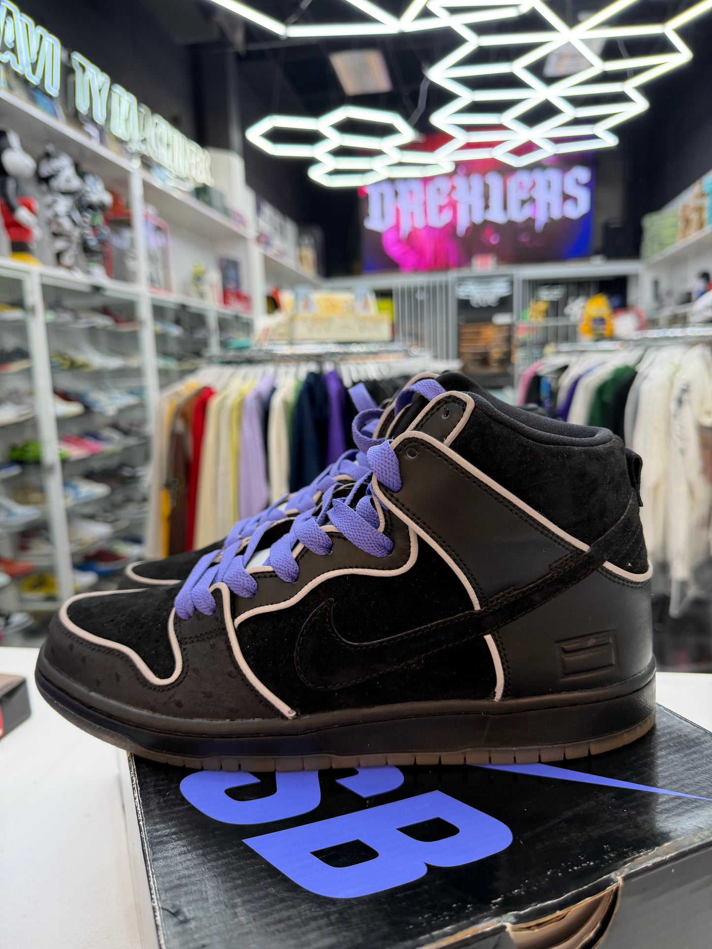 Nike SB Dunk High Black Purple Box