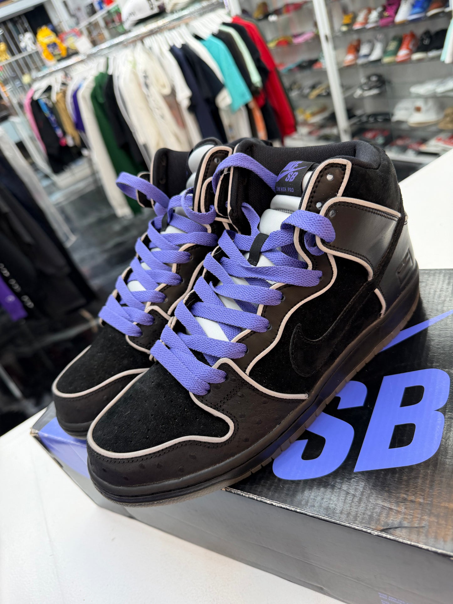 Nike SB Dunk High Black Purple Box