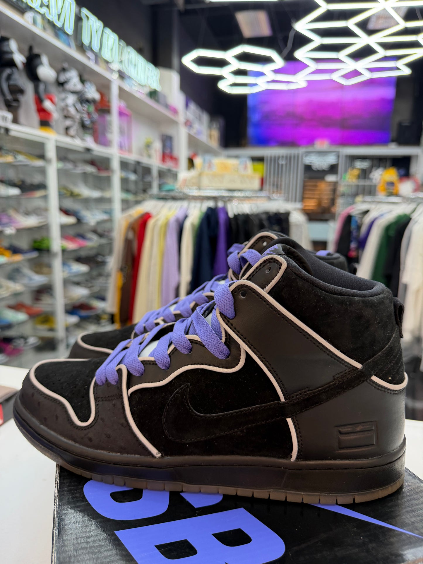 Nike SB Dunk High Black Purple Box