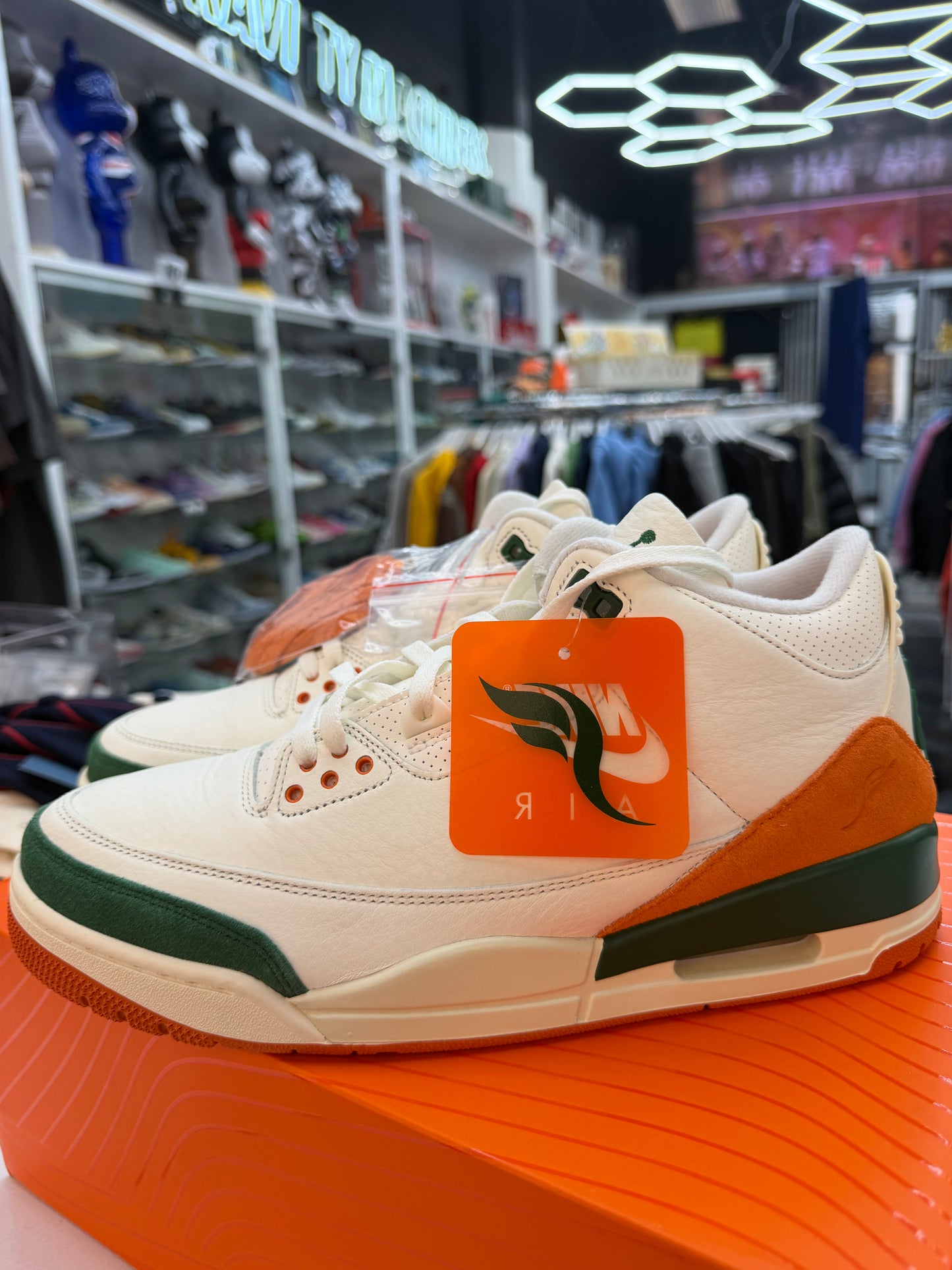 Jordan 3 Retro SP SoleFly Miami