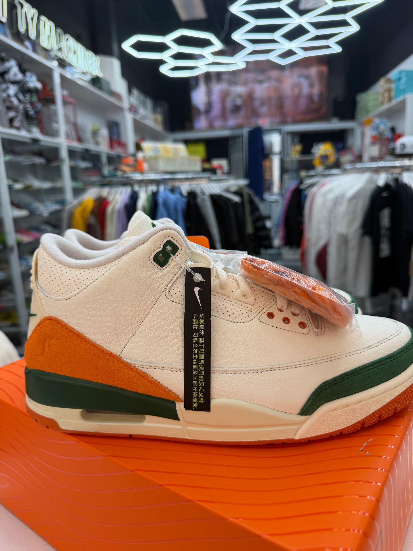 Jordan 3 Retro SP SoleFly Miami