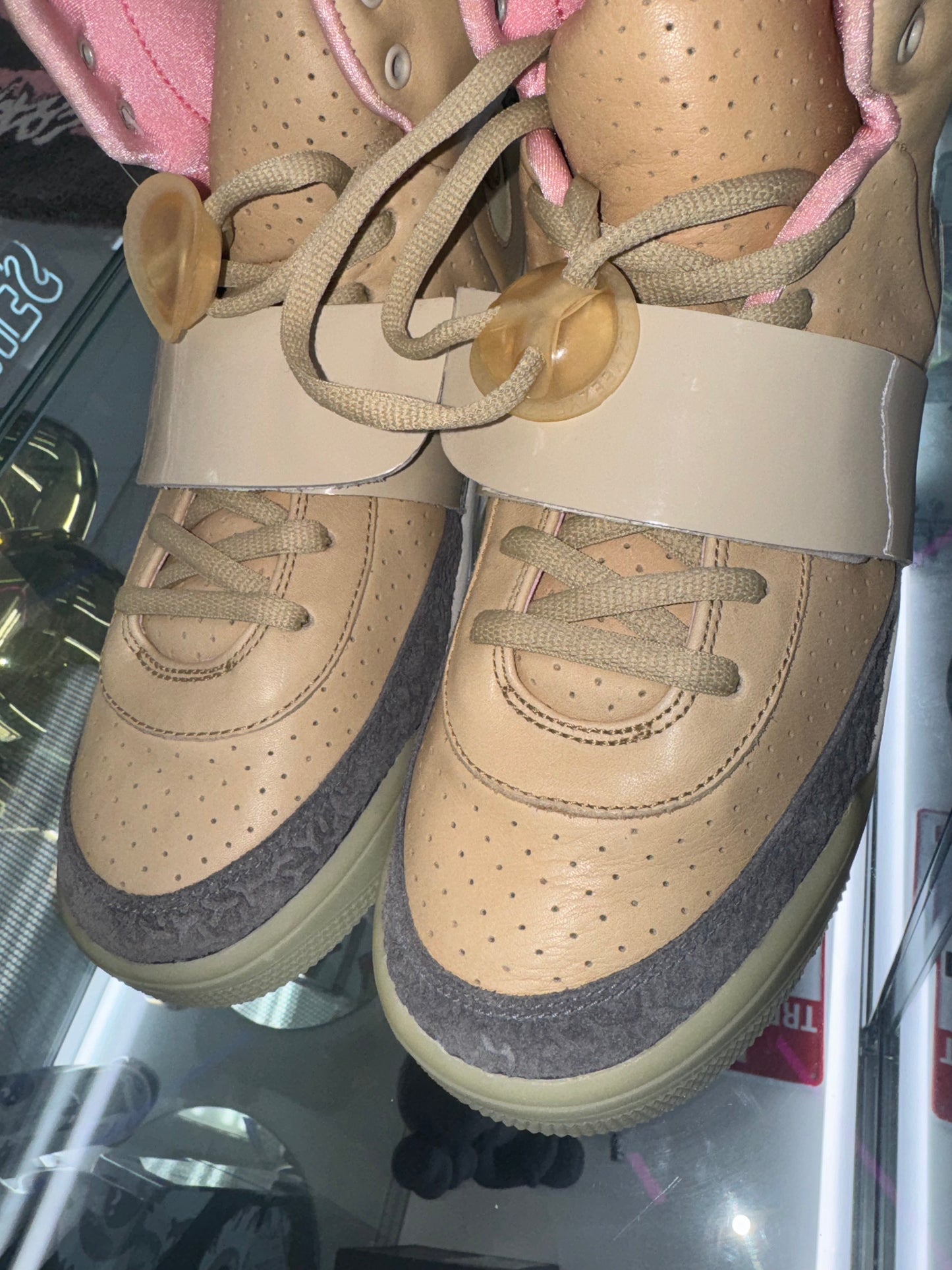 Nike Air Yeezy 1
Net Tan