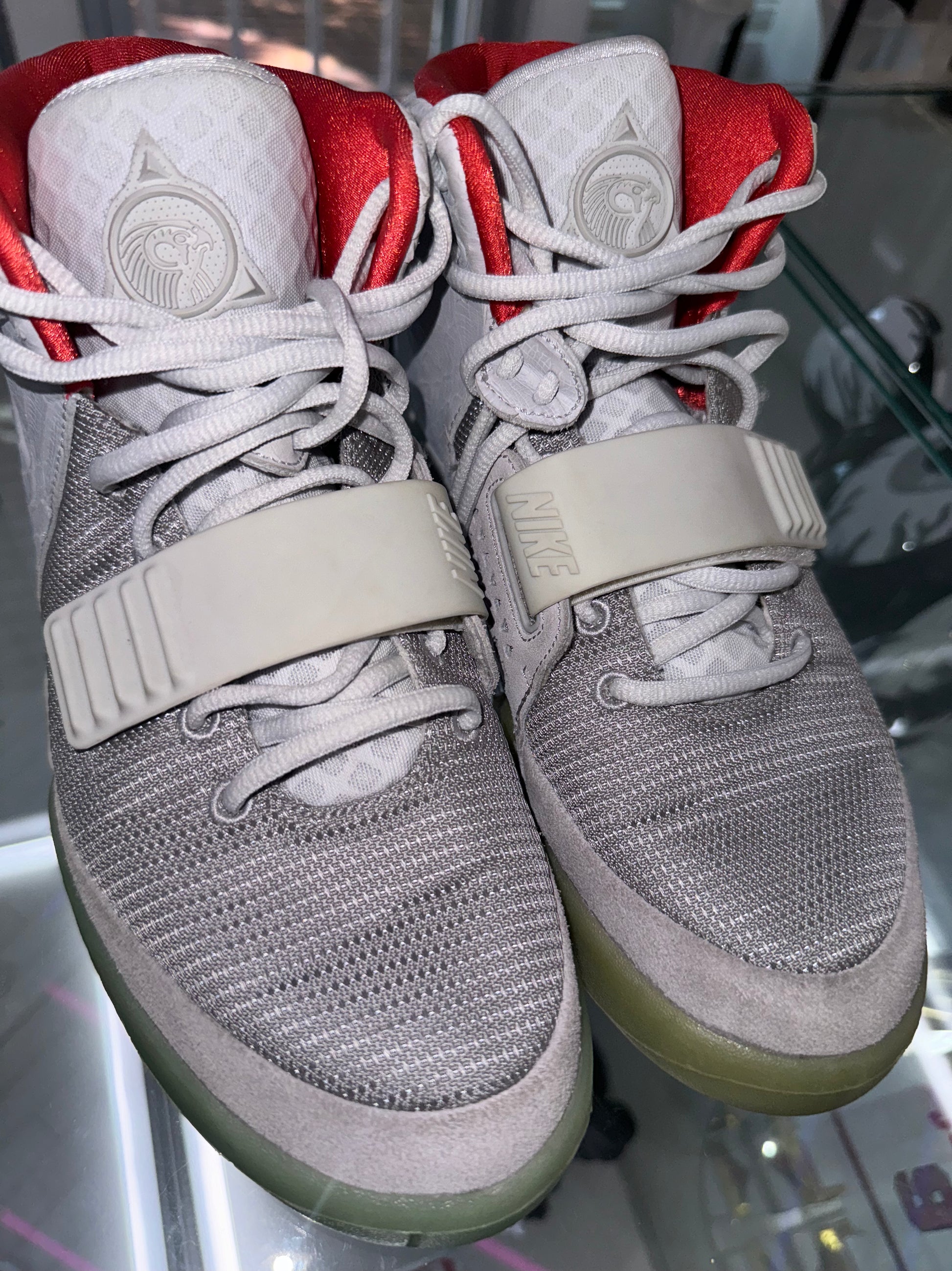 Nike Air Yeezy 2 NRG Pure Platinum 10 worn – Drexlers Nike Air Yeezy 2 NRG Pure Platinum 10 worn – Drexlers