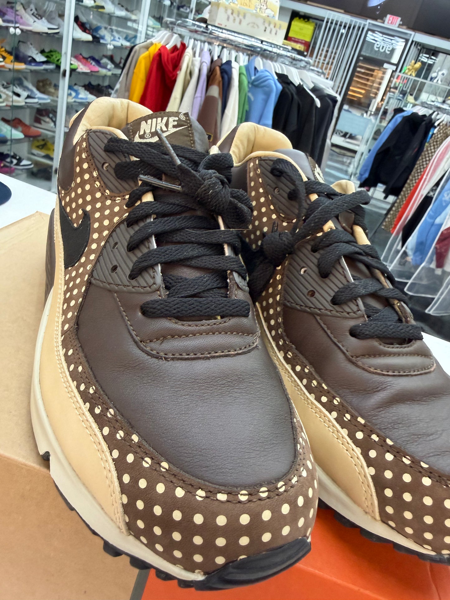 Nike Air Max 90 Footpatrol London Brown 2005