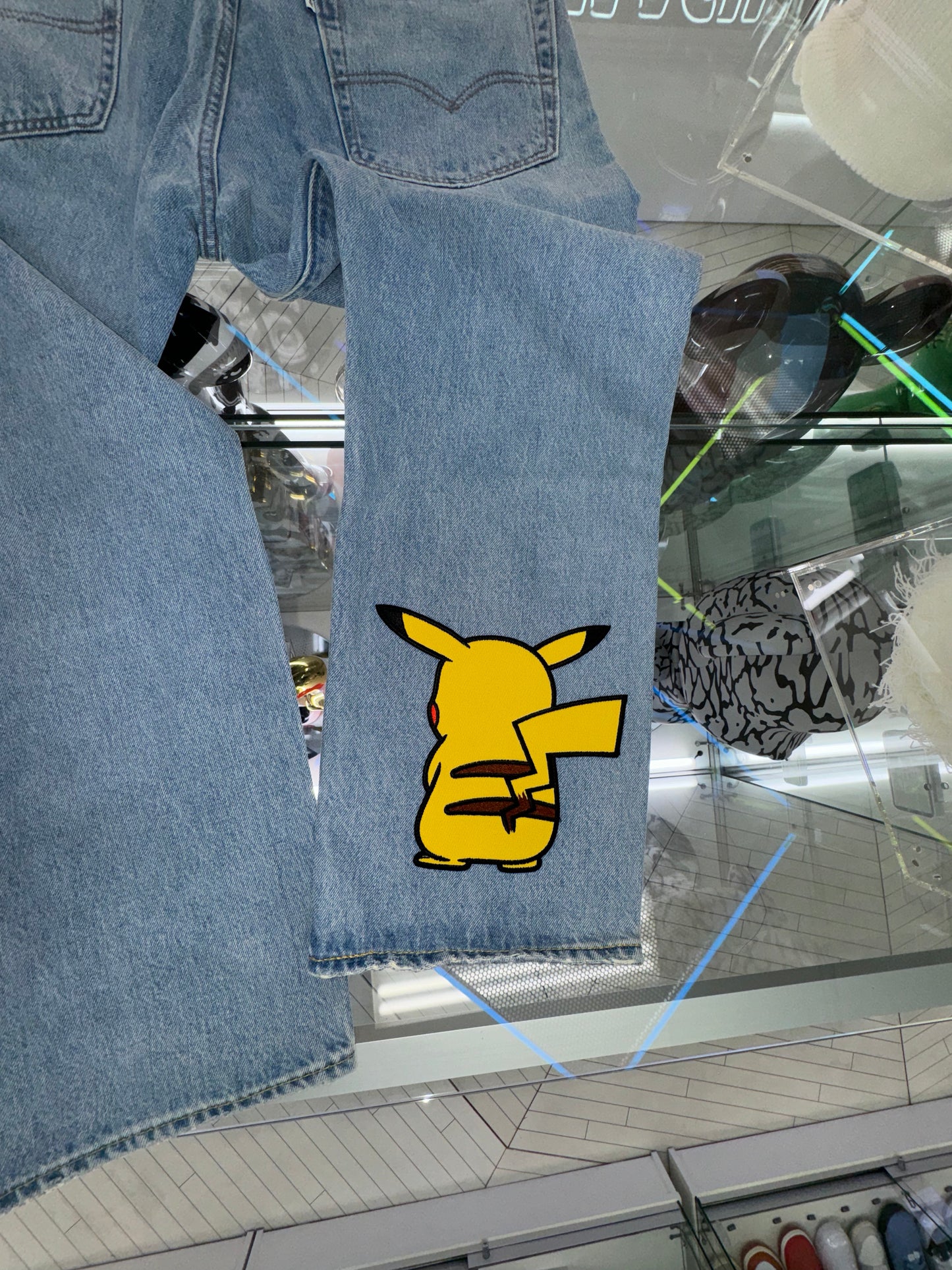 Levis x Pokémon 551Z Authentic Straight Jeans 36x30