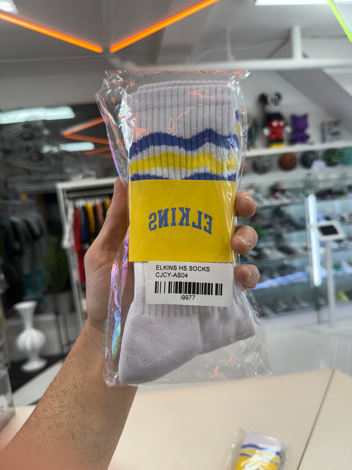 Travis Scott Elkins HS Socks
White