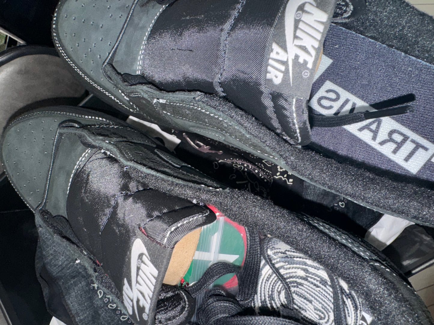 Jordan 1 Low Travis Scott Phantom