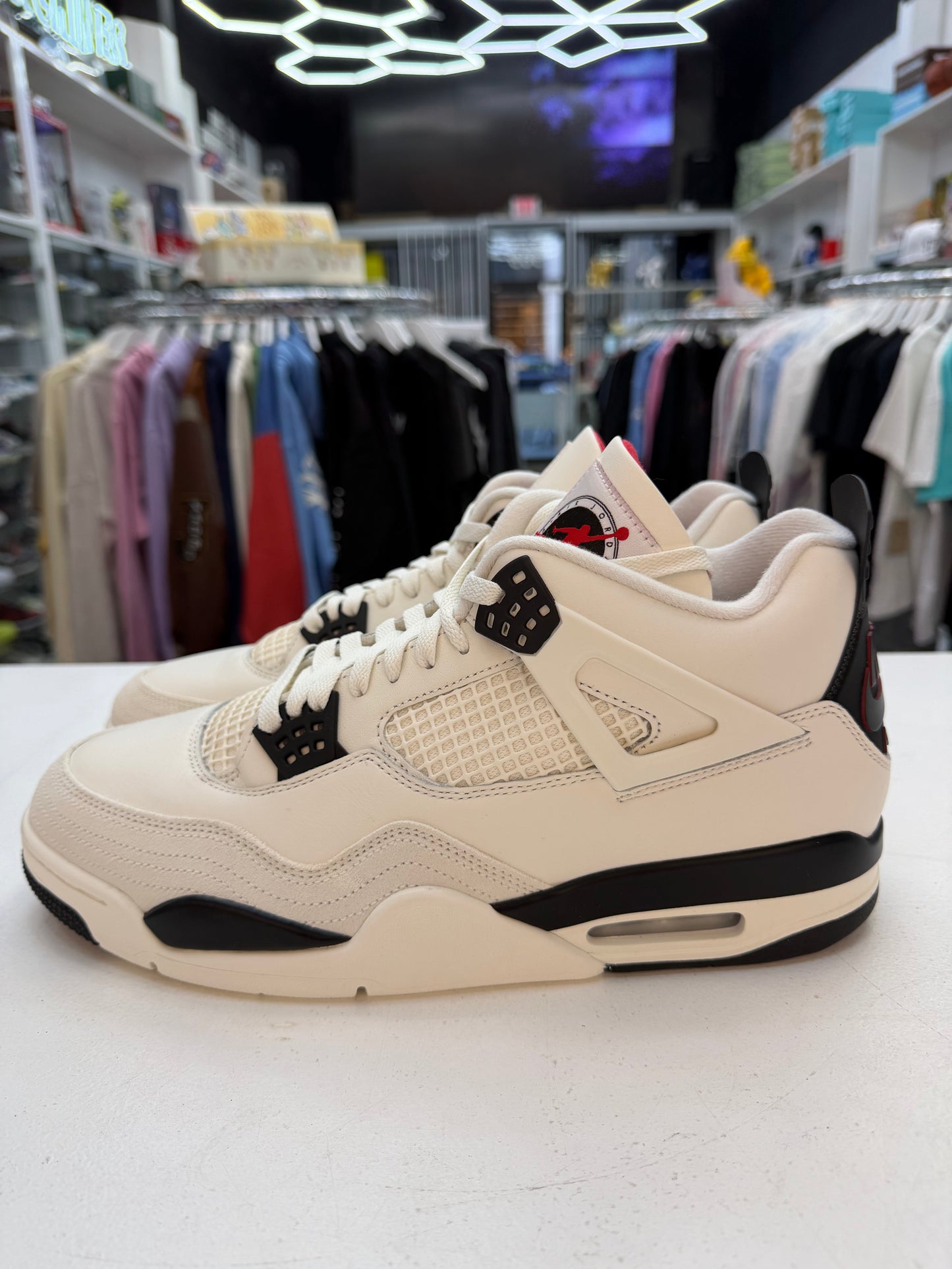 Jordan 4 Retro OG Flight Club