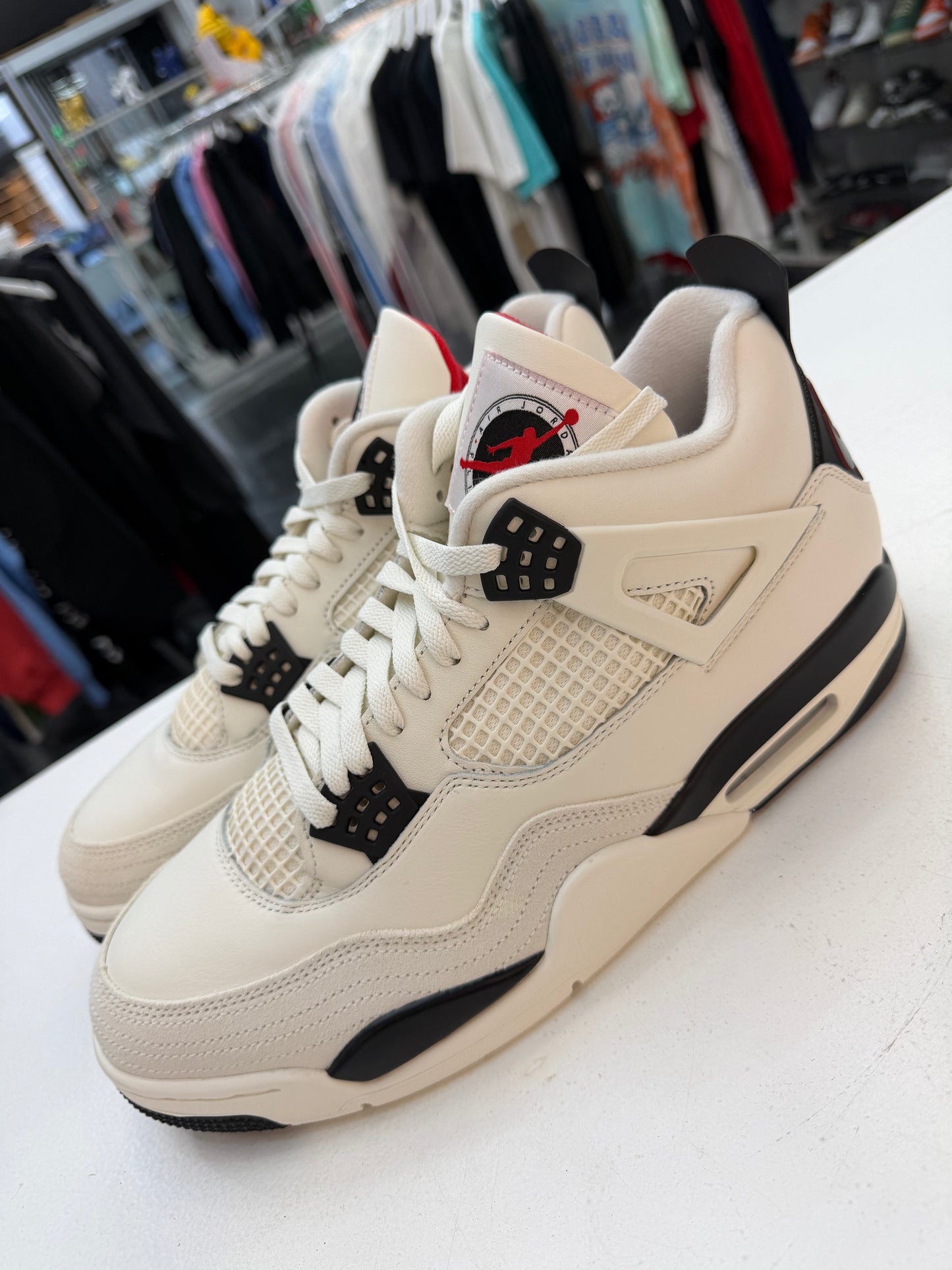 Jordan 4 Retro OG Flight Club