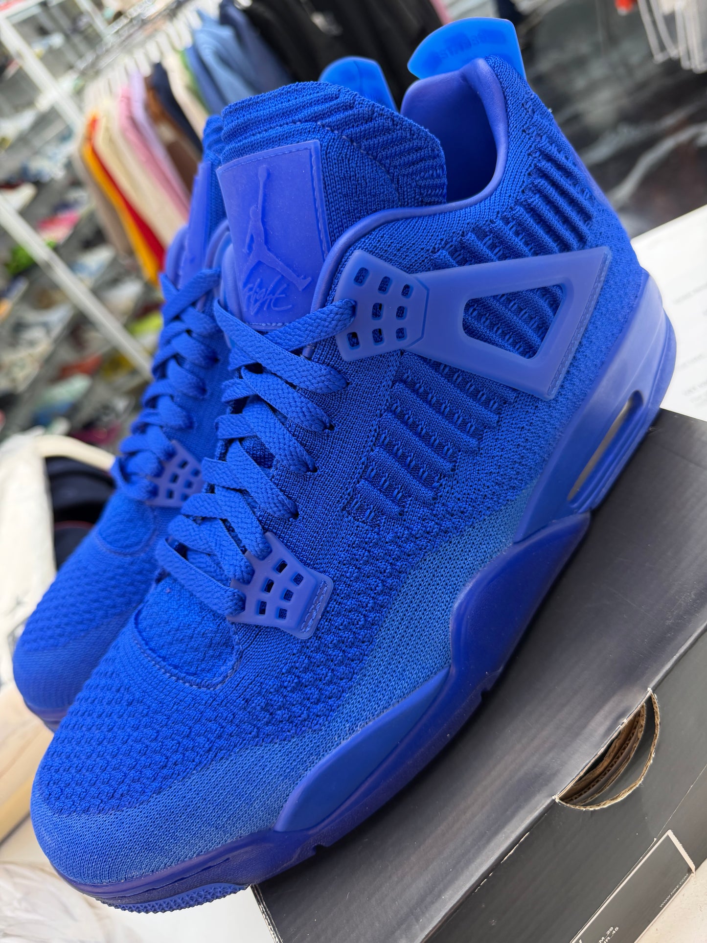 Jordan 4 Retro Flyknit Royal